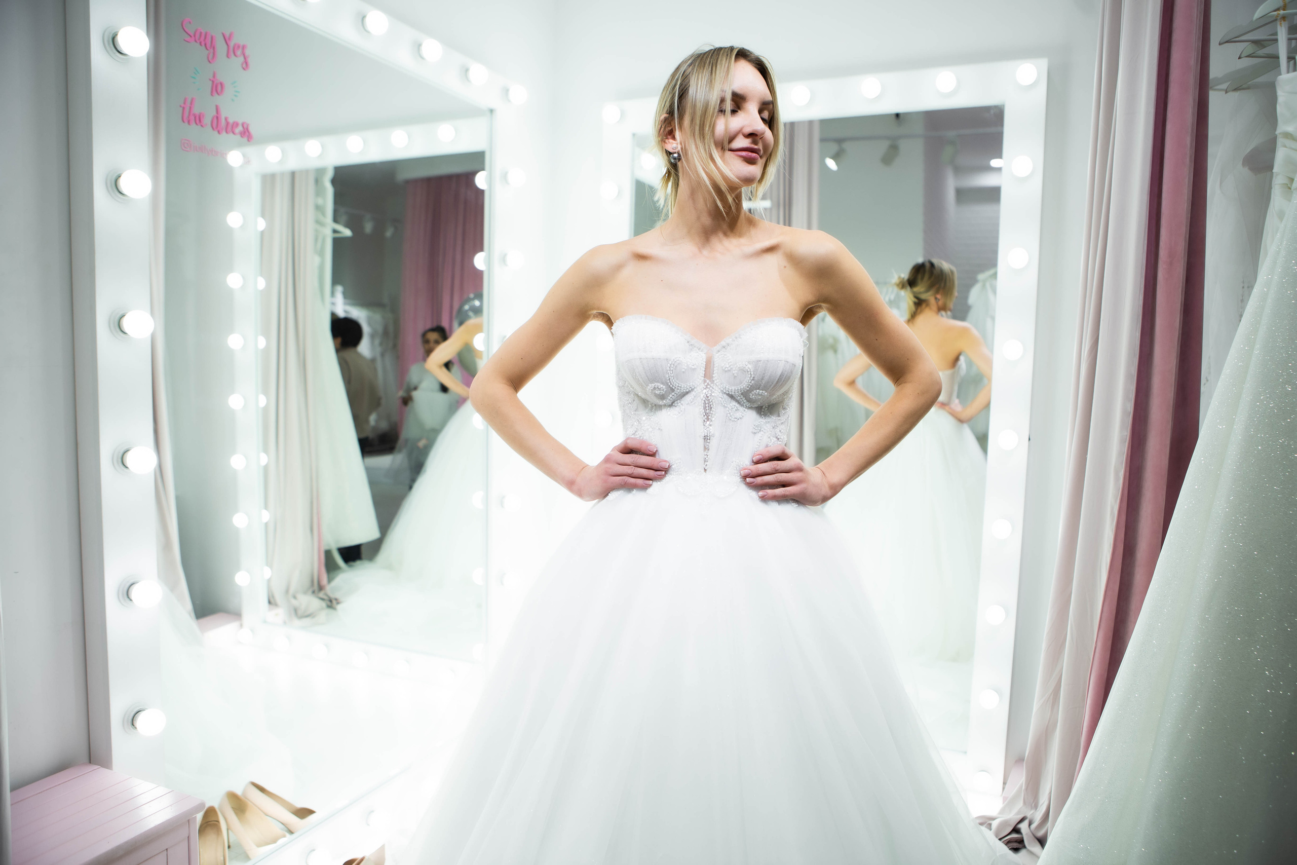 Jully Bride | 10 лет | свадебный магазин. Фотограф Абакумова Анастасия