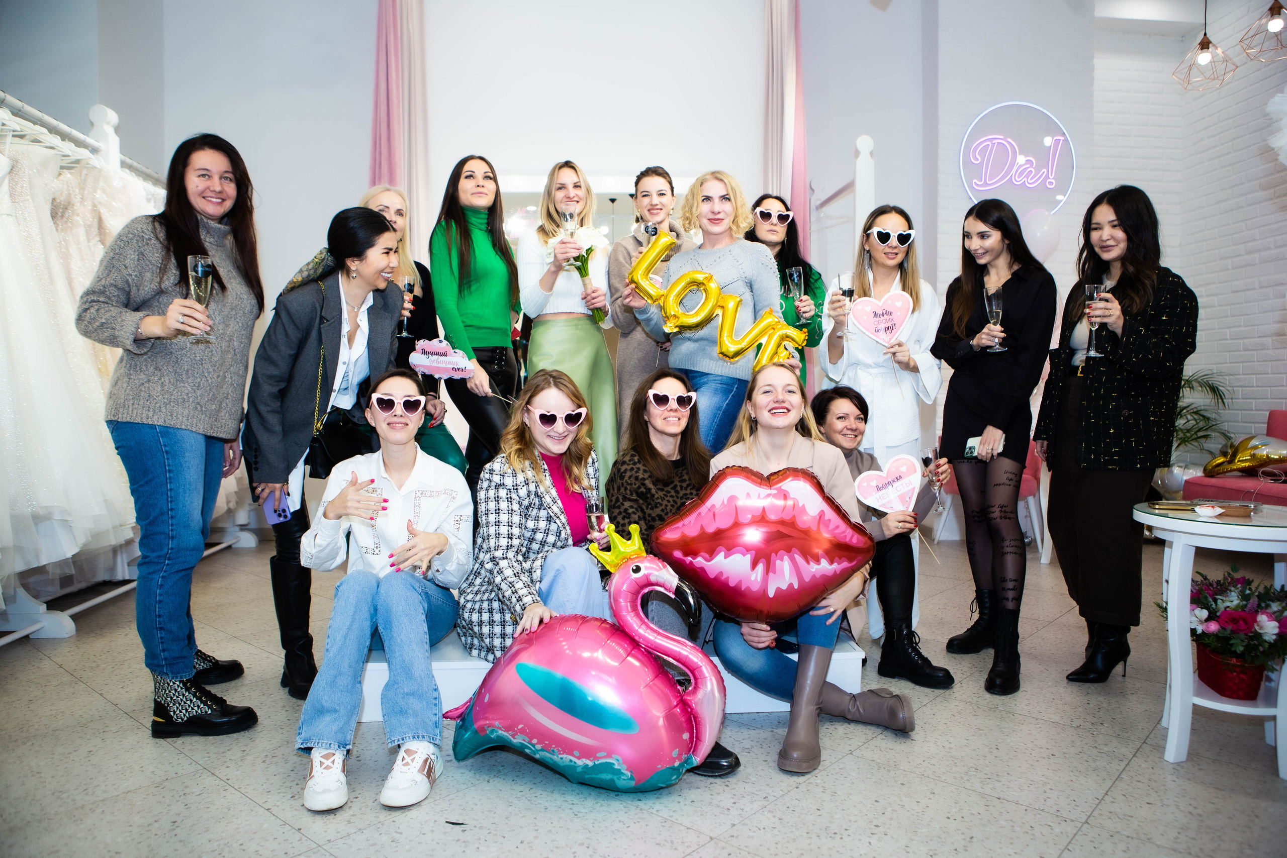 Jully Bride | 10 лет | свадебный магазин. Фотограф Абакумова Анастасия