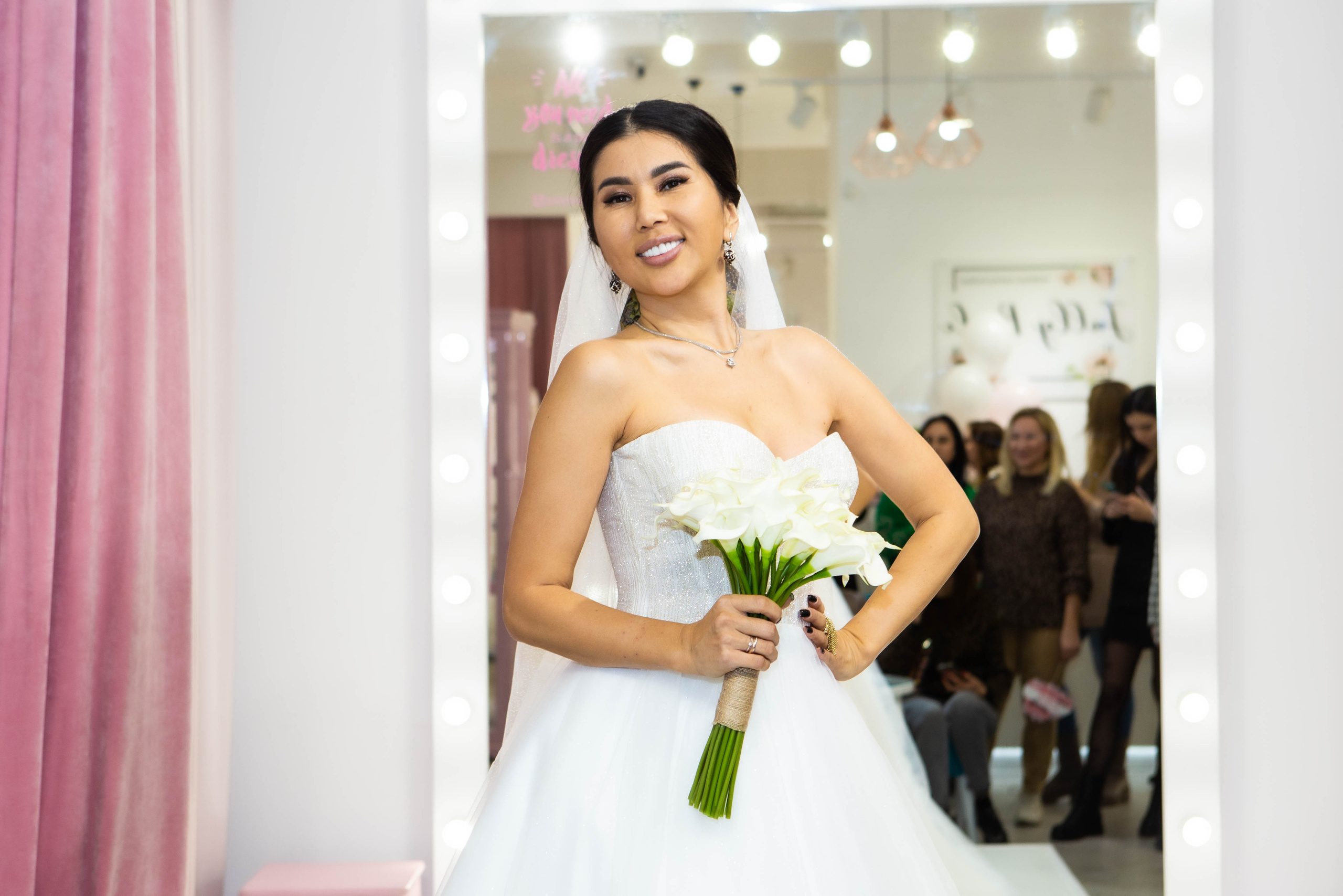 Jully Bride | 10 лет | свадебный магазин. Фотограф Абакумова Анастасия