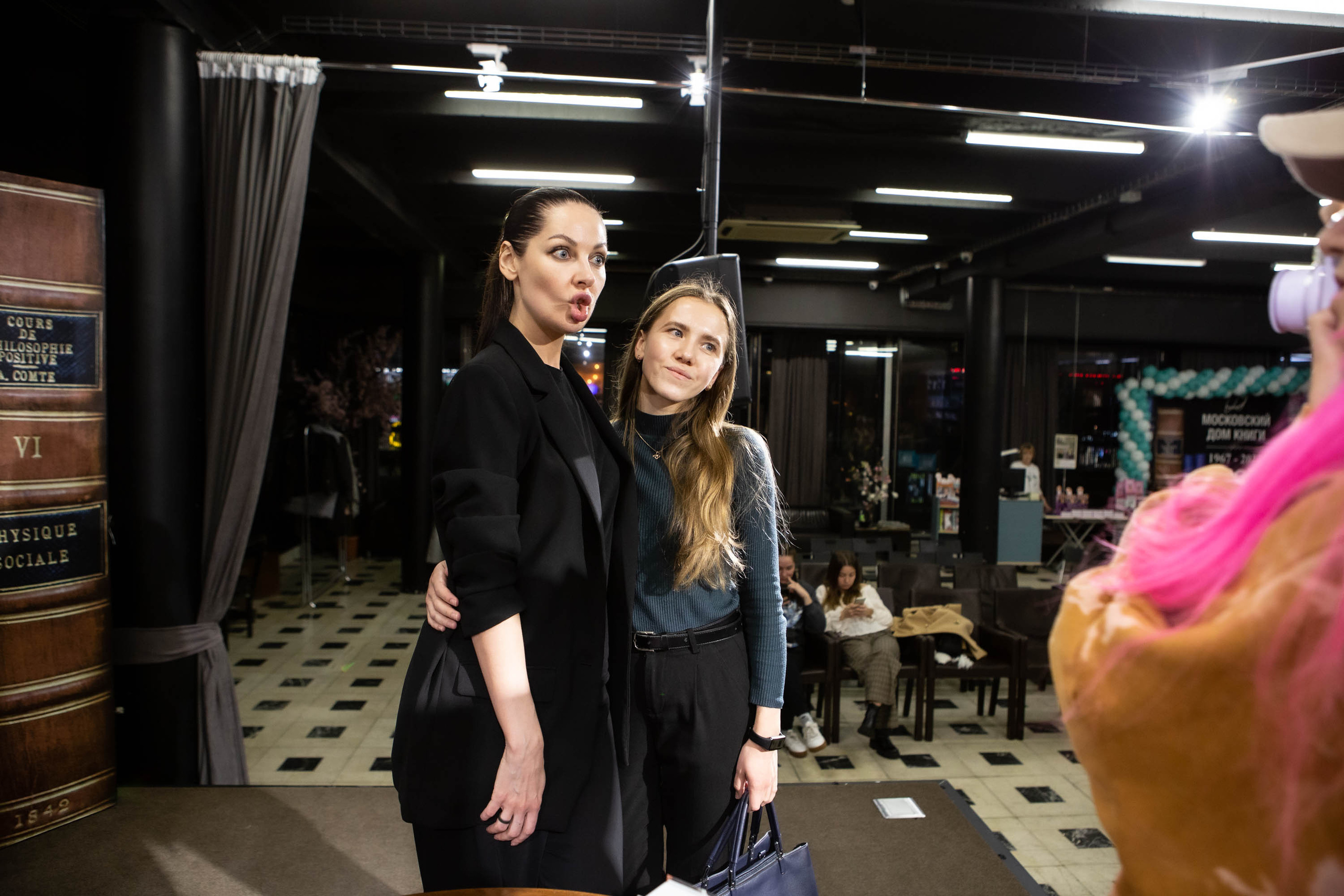 Наталья Краснова | презентация книги [НЕ] ВЕРНОСТЬ. Фотограф Абакумова Анастасия