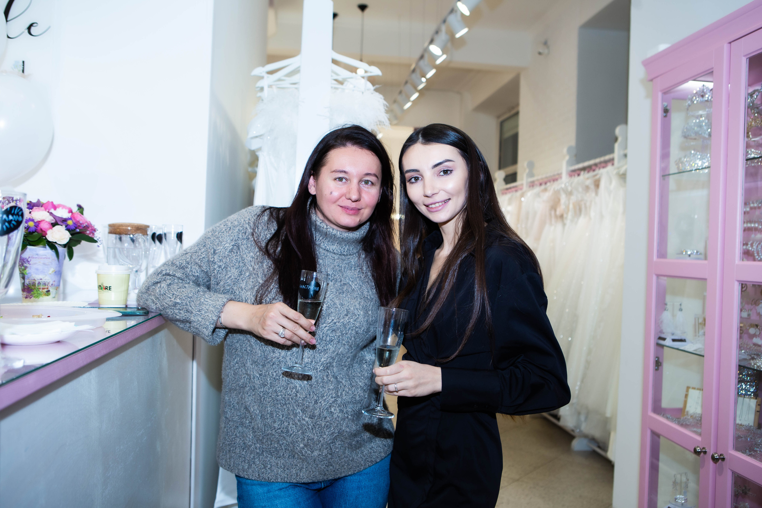 Jully Bride | 10 лет | свадебный магазин. Фотограф Абакумова Анастасия