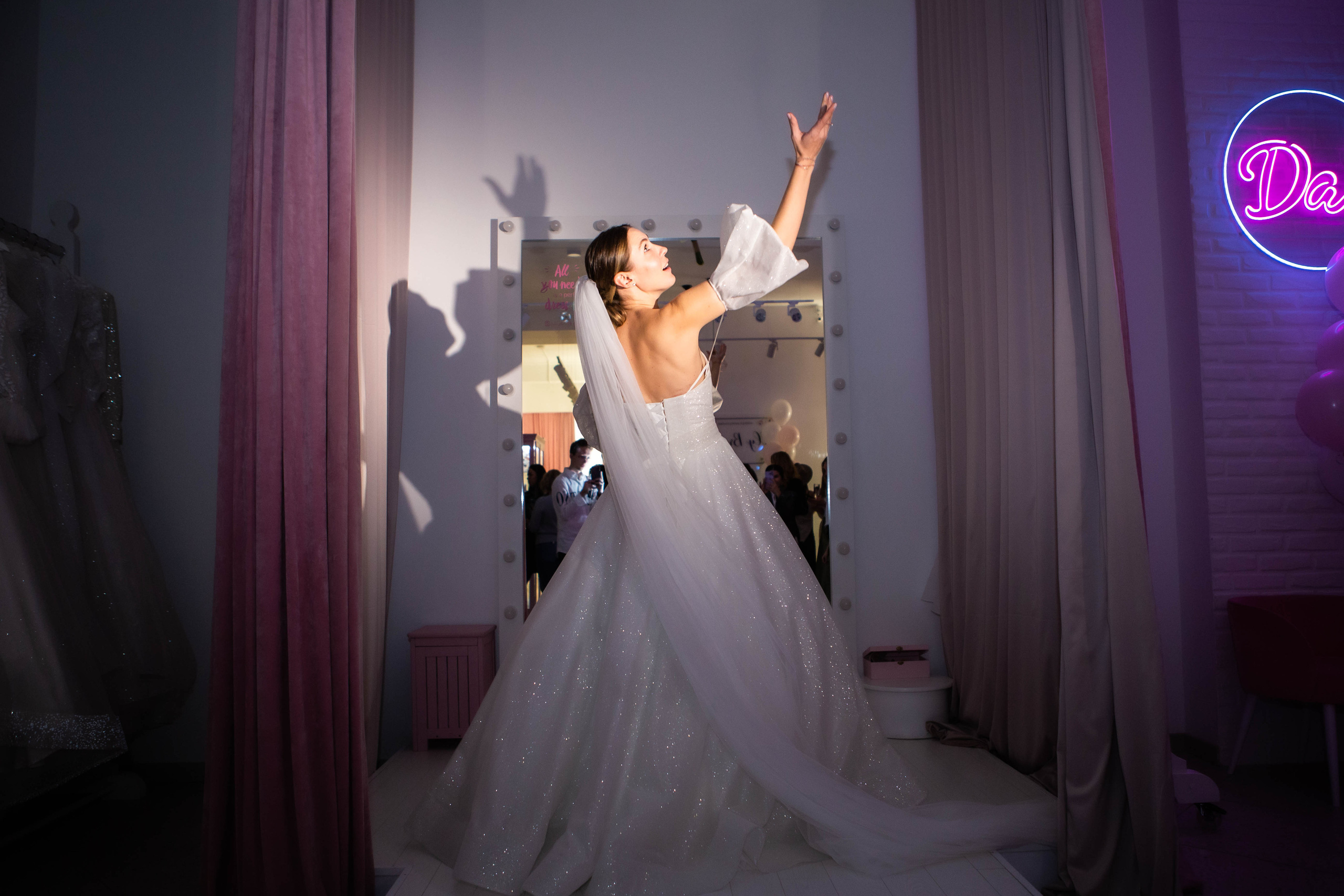 Jully Bride | 10 лет | свадебный магазин. Фотограф Абакумова Анастасия