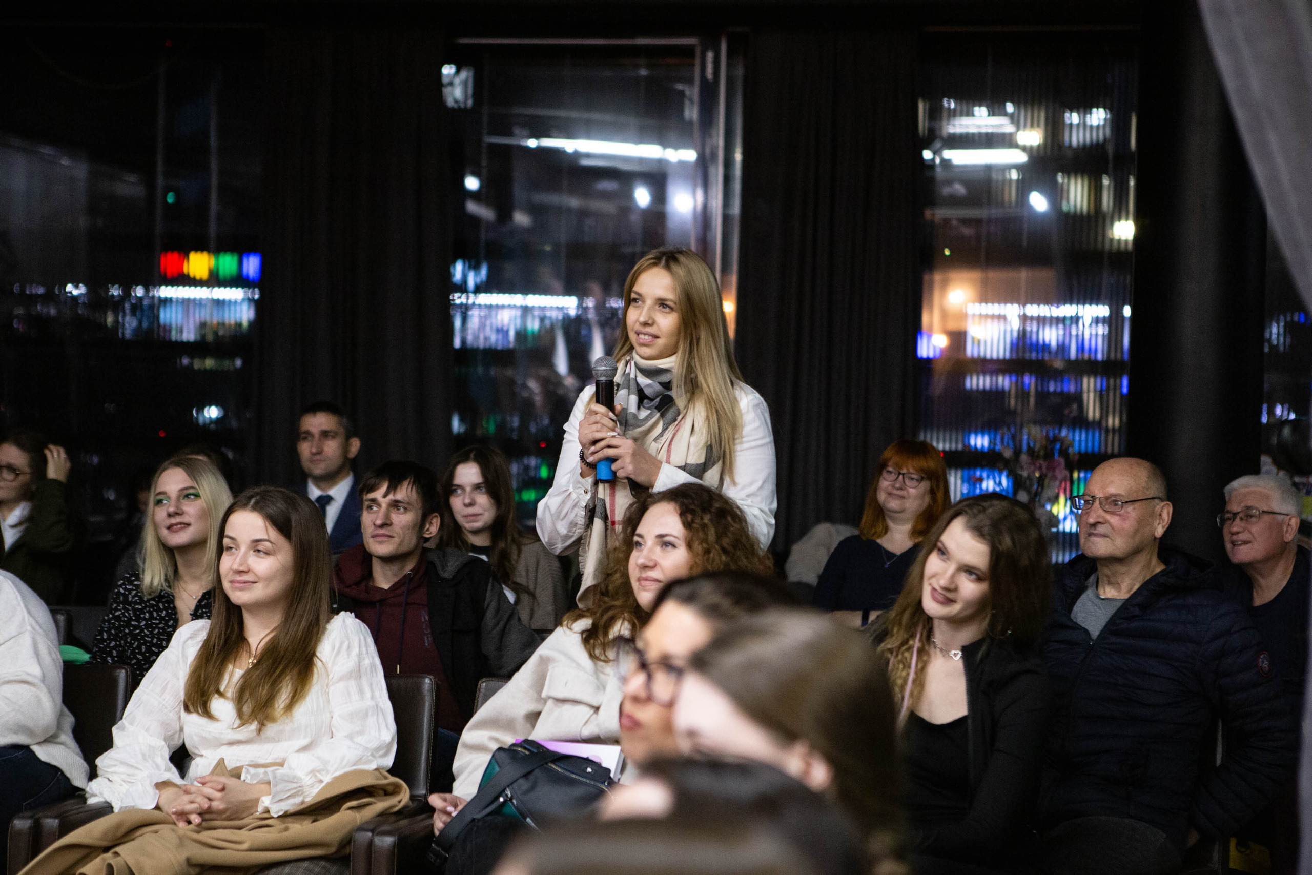 Наталья Краснова | презентация книги [НЕ] ВЕРНОСТЬ. Фотограф Абакумова Анастасия