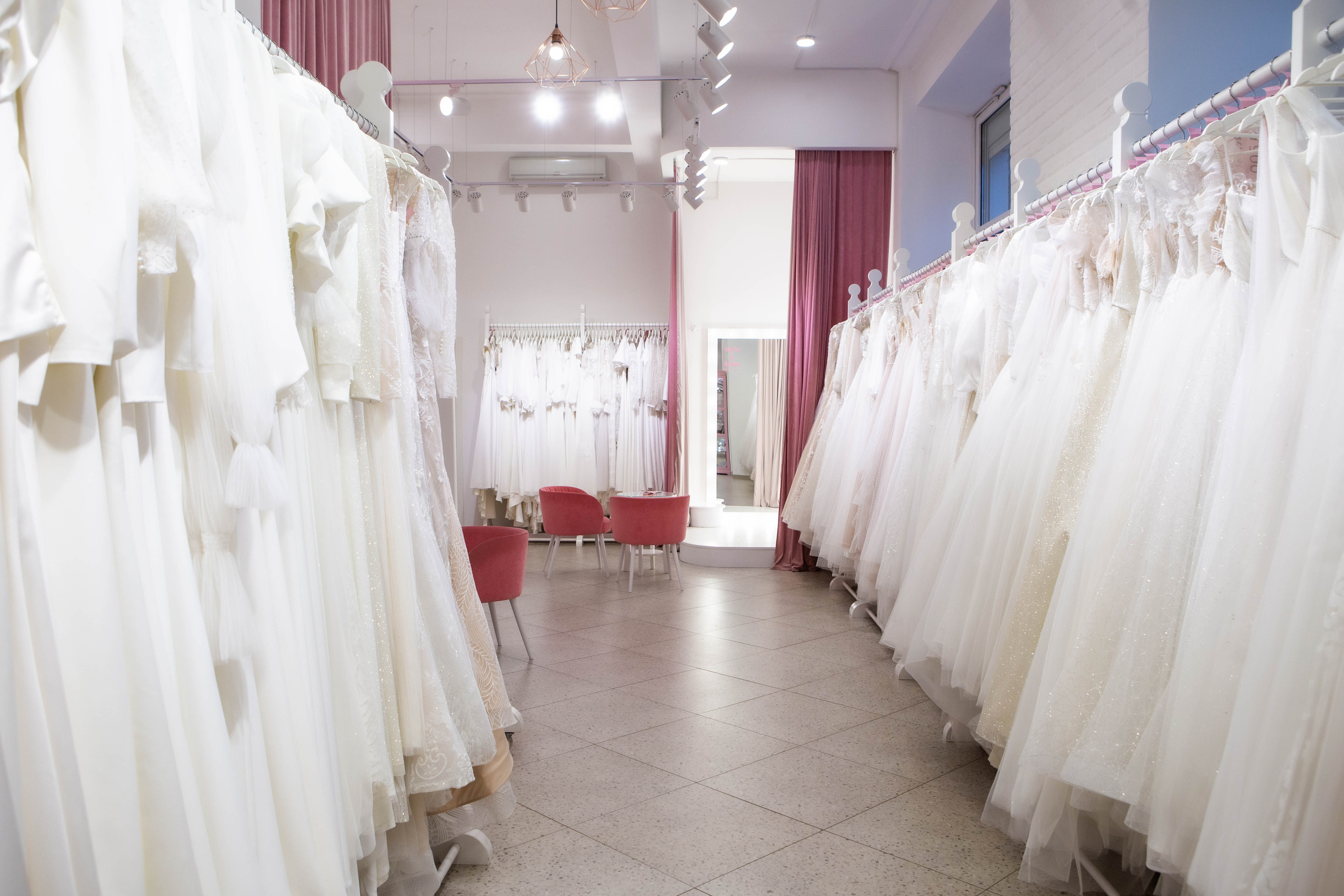 Jully Bride | 10 лет | свадебный магазин. Фотограф Абакумова Анастасия