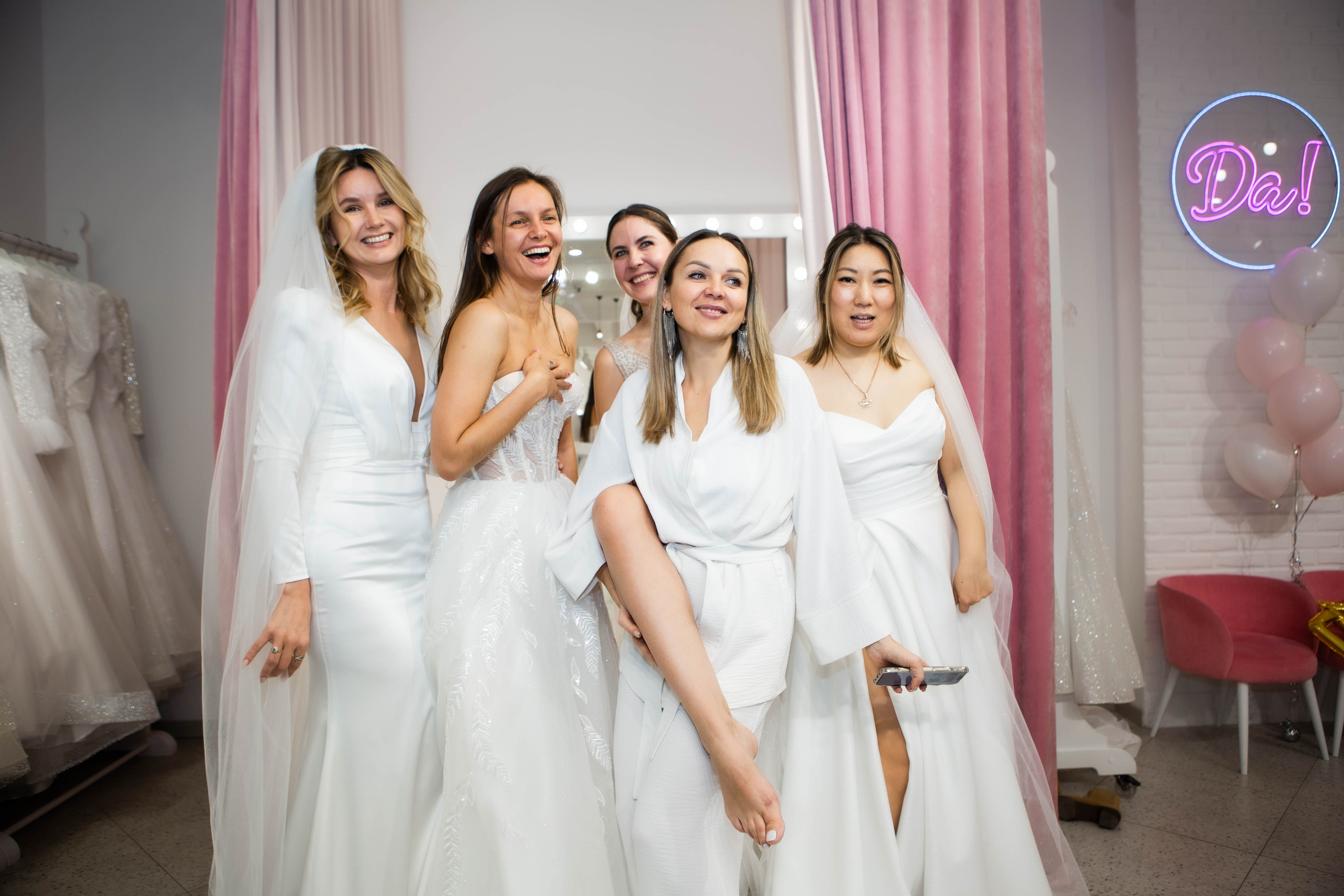 Jully Bride | 10 лет | свадебный магазин. Фотограф Абакумова Анастасия