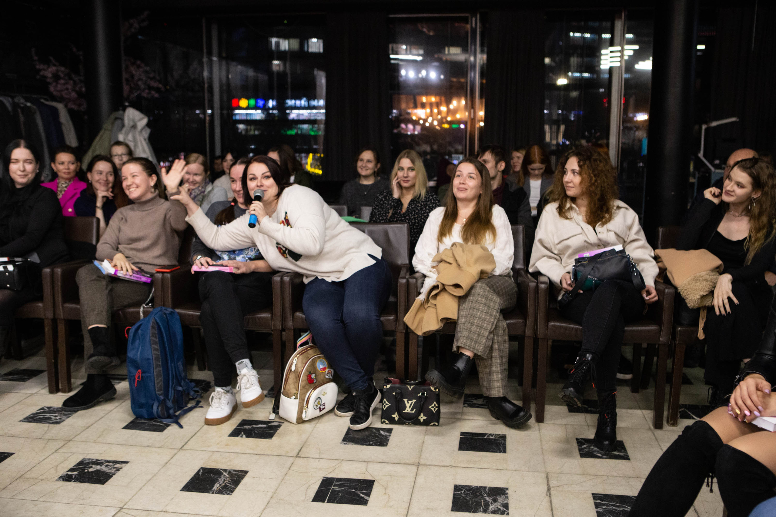 Наталья Краснова | презентация книги [НЕ] ВЕРНОСТЬ. Фотограф Абакумова Анастасия