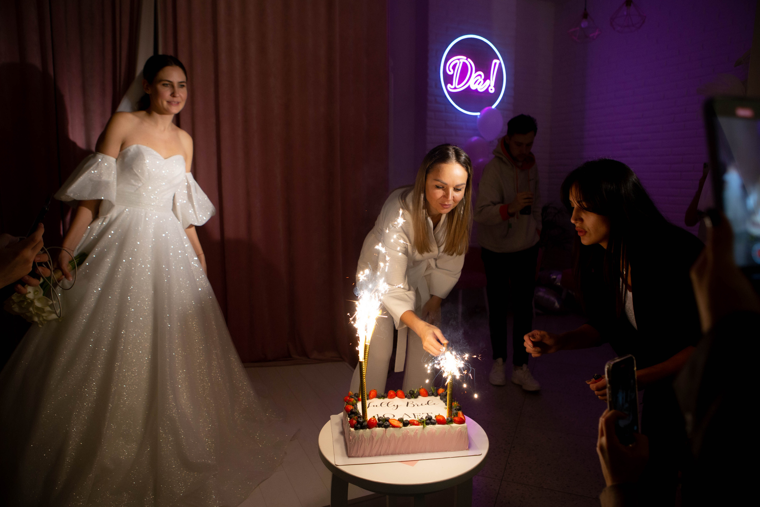 Jully Bride | 10 лет | свадебный магазин. Фотограф Абакумова Анастасия