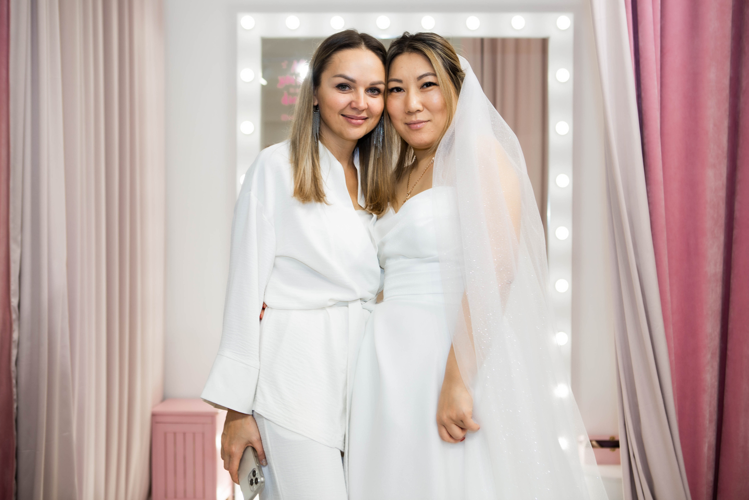 Jully Bride | 10 лет | свадебный магазин. Фотограф Абакумова Анастасия