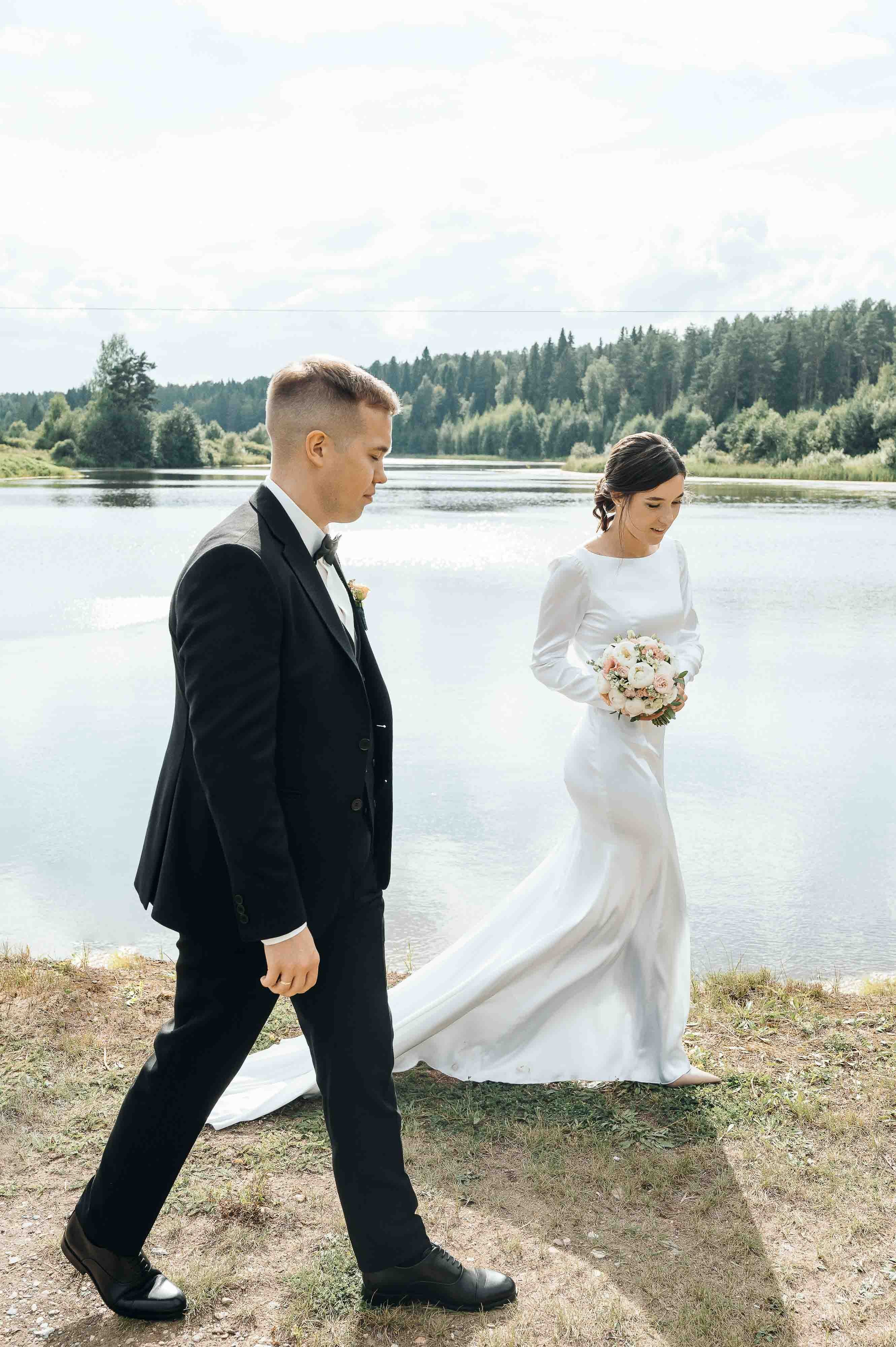 Совместные сборы в отеле. Свадебный и семейный фотограф в Котласе Никита Попов