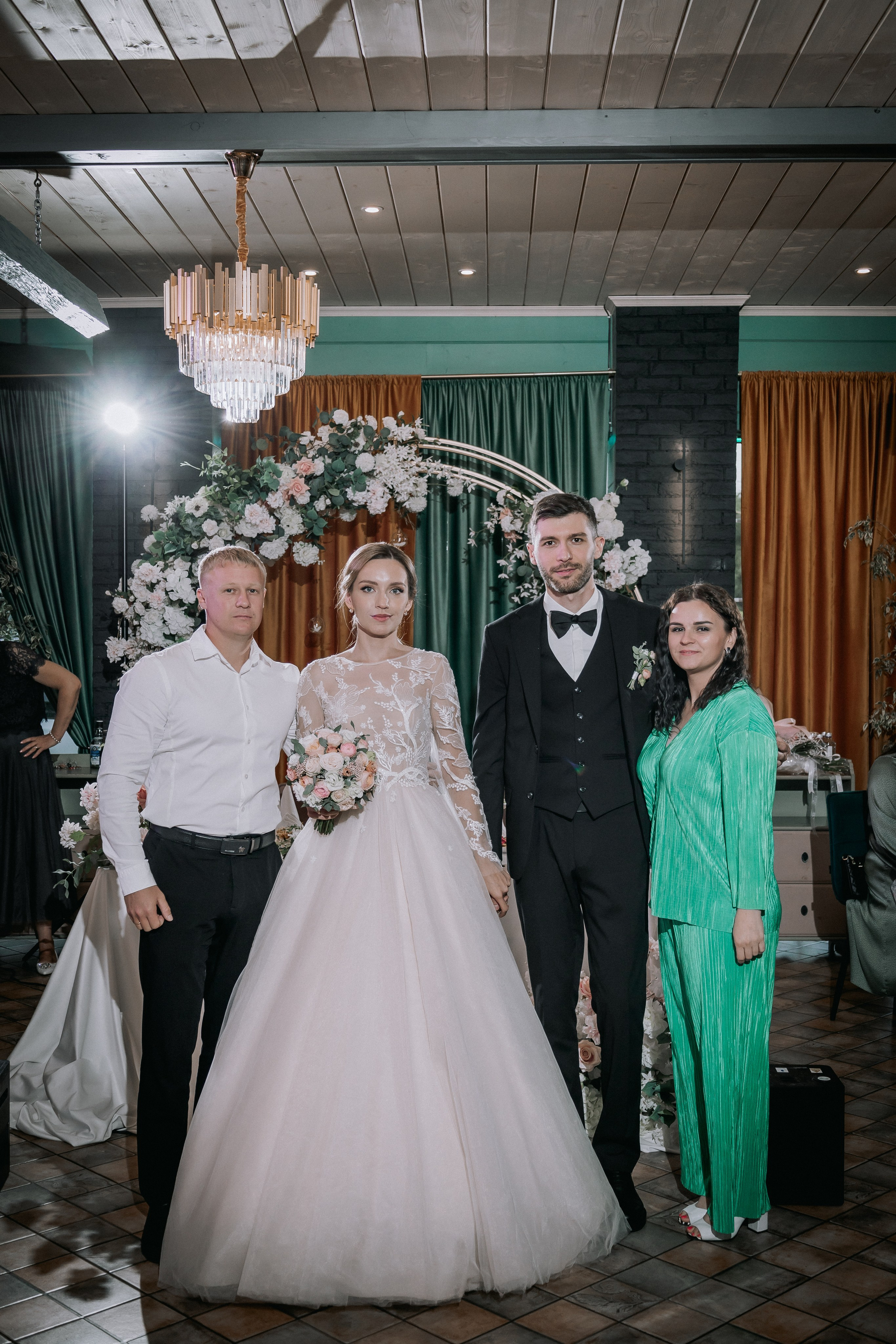 Свадебный день. Дарья и Джем. Свадебная фотография. Арина Рубах