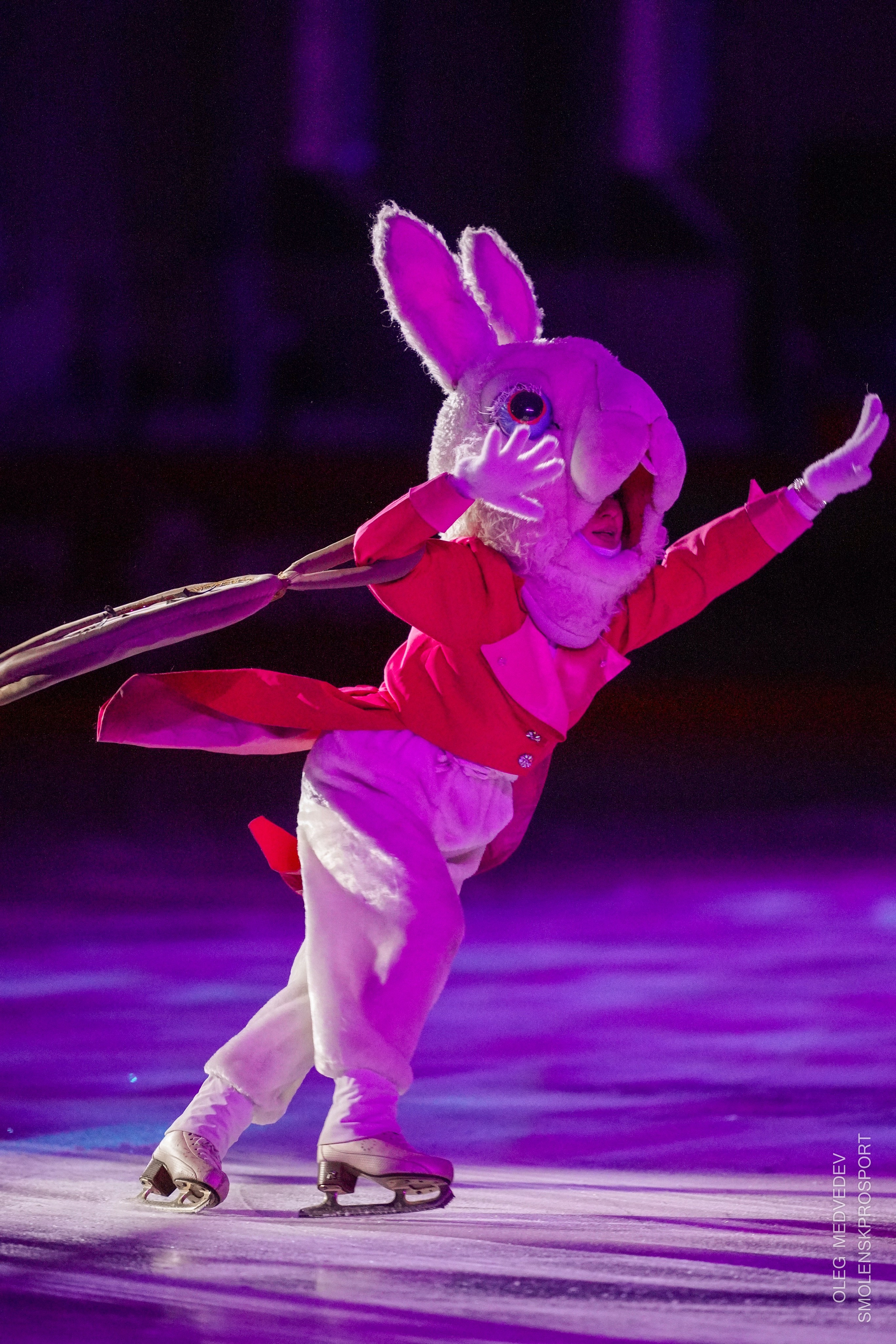 Алиса в стране чудес шоу на льду. Спортивный фотограф Олег Медведев | prosport67 | Смоленск
