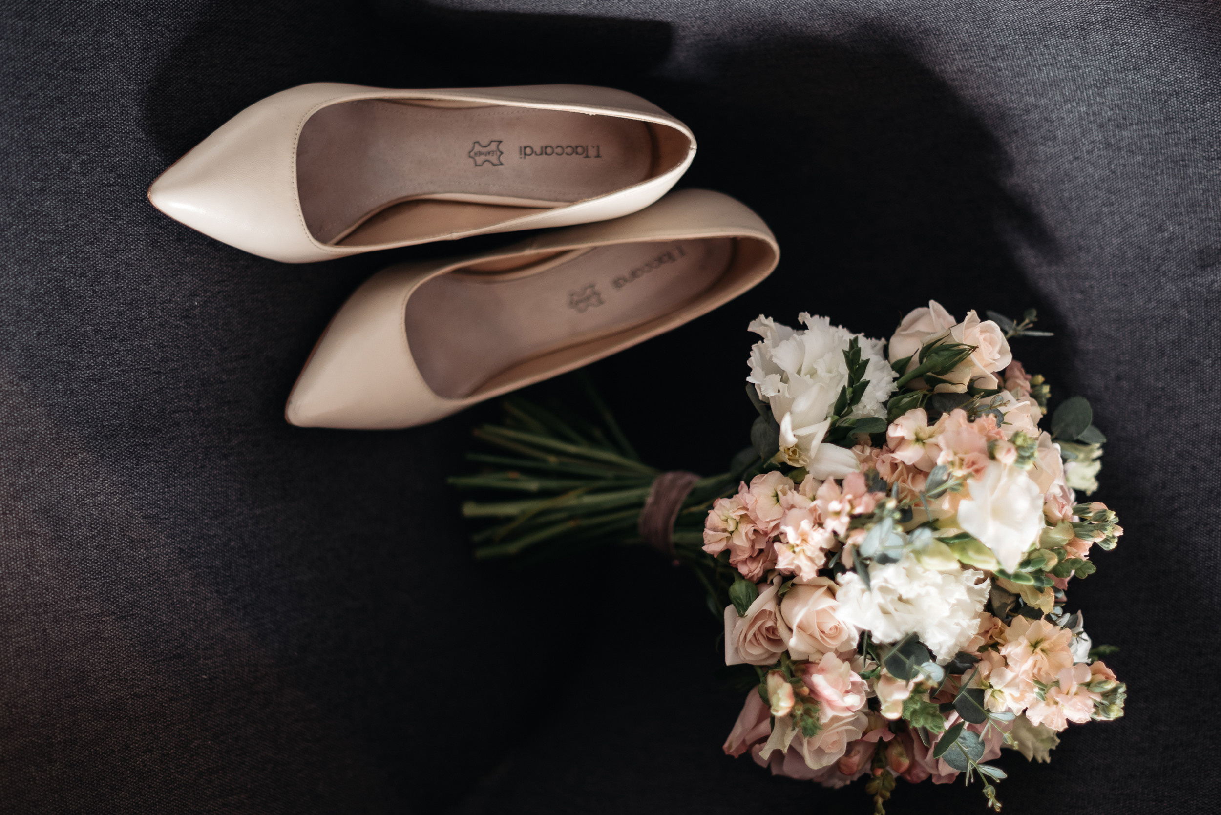 Фотограф Олег Иванов Псков ivamedia. Олег и Мария Ивановы фотограф и видеограф в Пскове Санкт - Петербурге