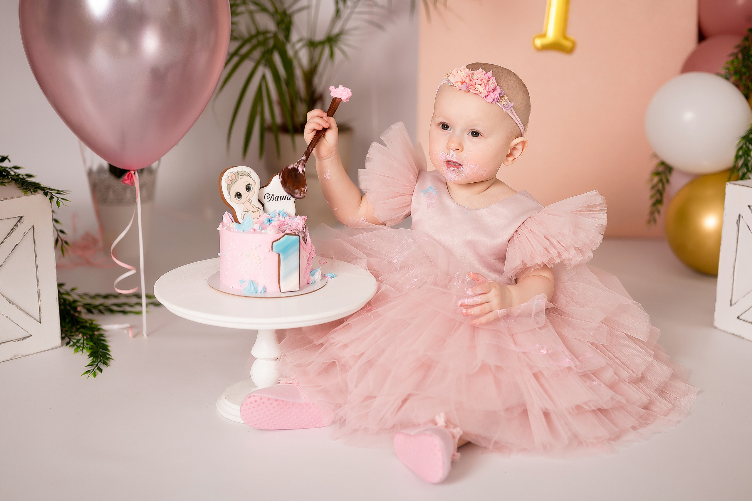 Дарья. Первый годик. Детский и семейный фотограф в Красноярске. Фотосессии новорожденных малышей до 1 месяца