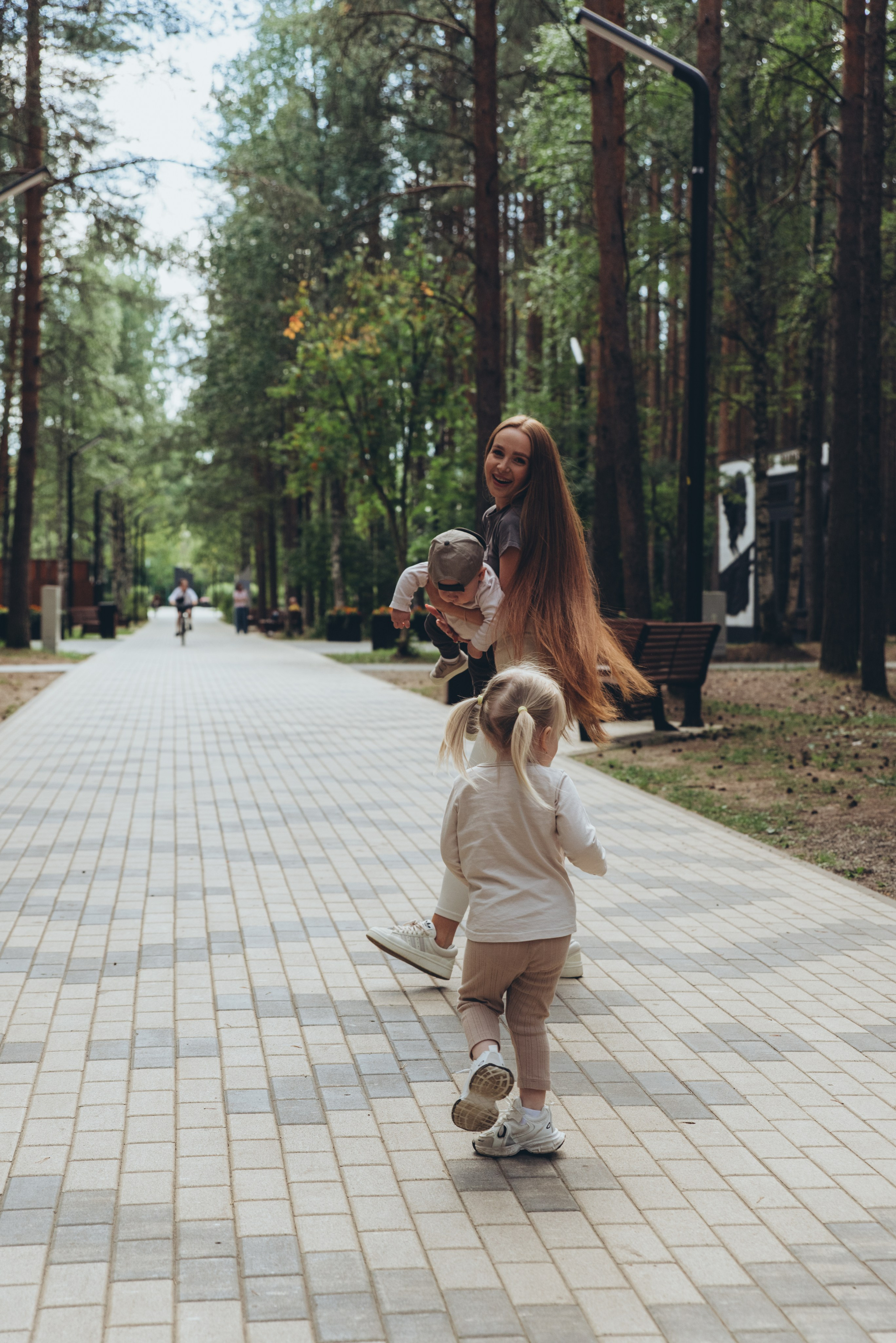 Милена и детки. Фотограф Bardakova.ph г. Ухта