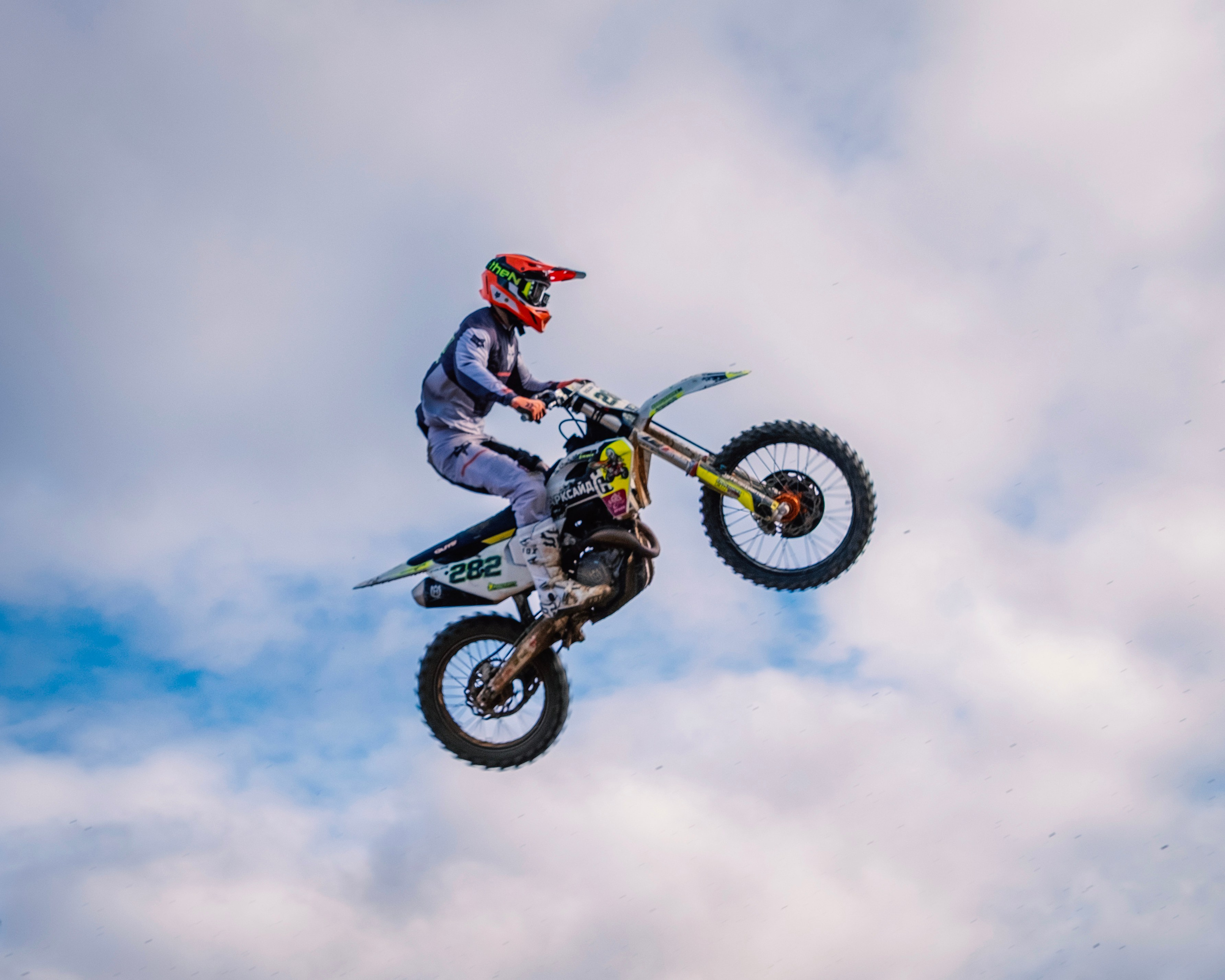 Мотокросс (Игора Драйв). Автомобильные фотографии и рисунки в Санкт-Петербурги Пашков Дмитрий