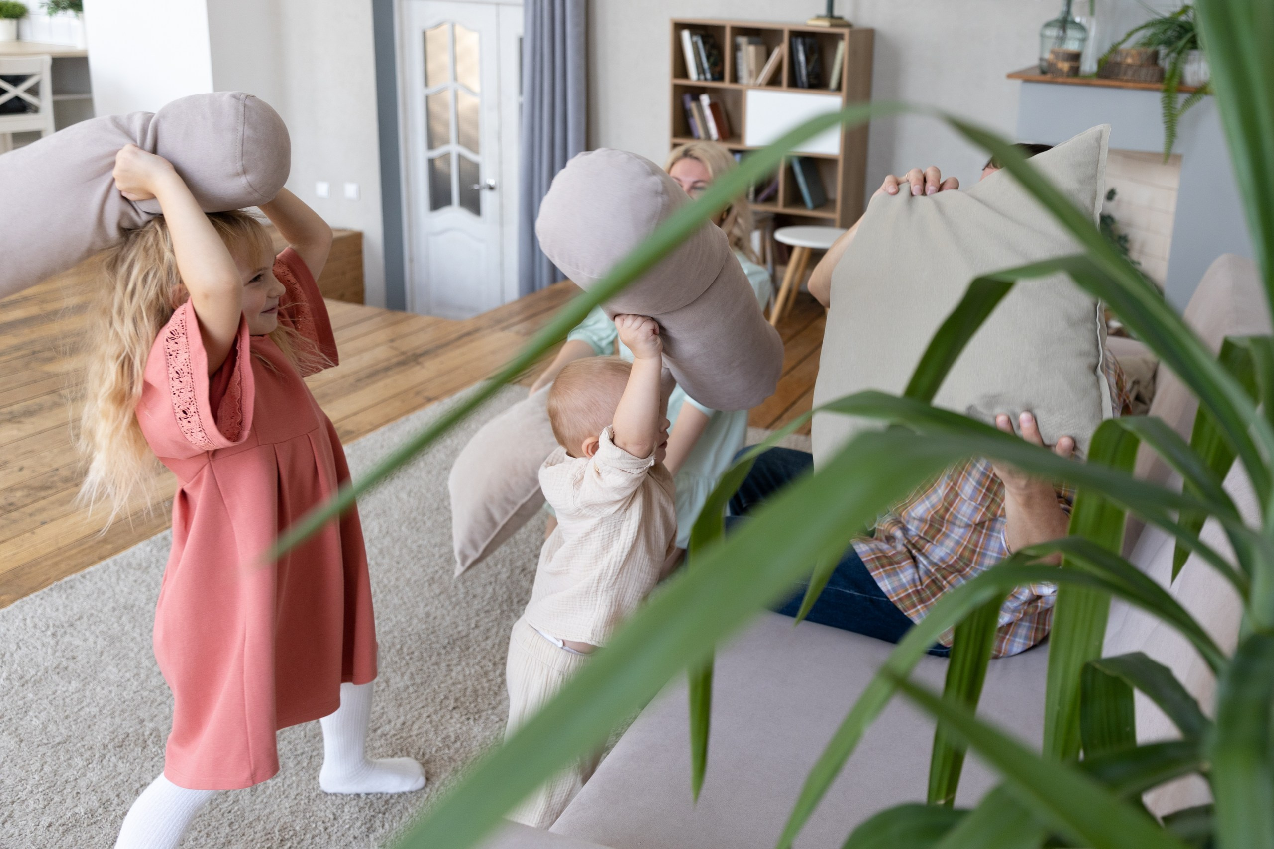 Наталья, Михаил и детки. Репортажный фотограф в Новосибирске Алена Помазунова