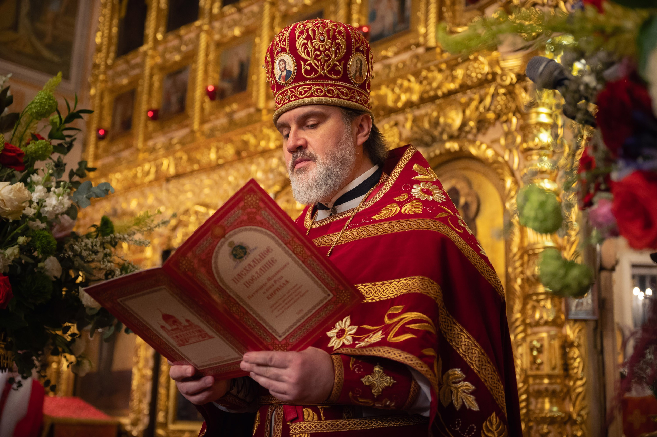 Богородский храм. Пасха. Полунощница, Божественная литургия. Антон и Татьяна Денисенко — В храме