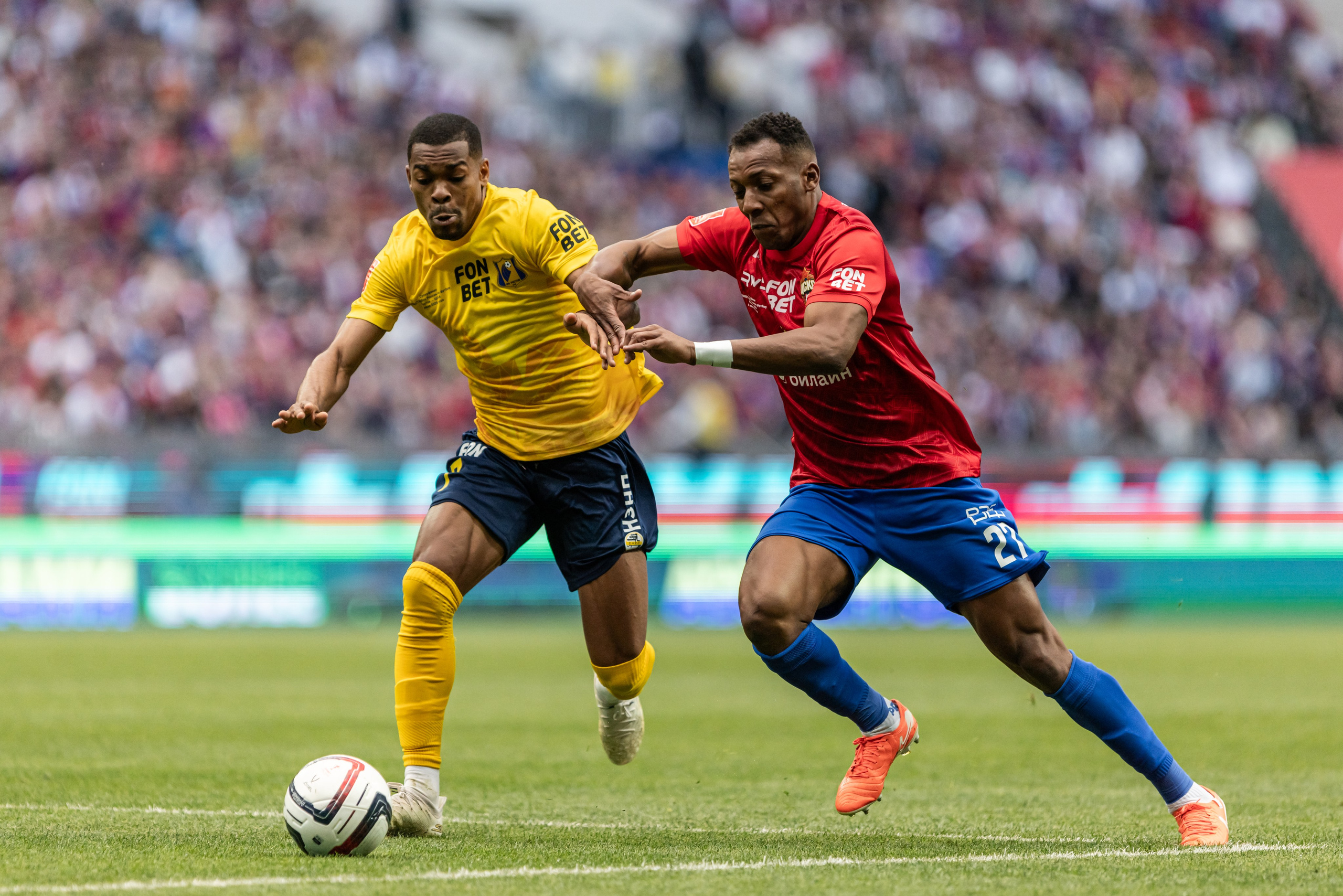 Футбол. Наталья Летунова — репортажный фотограф