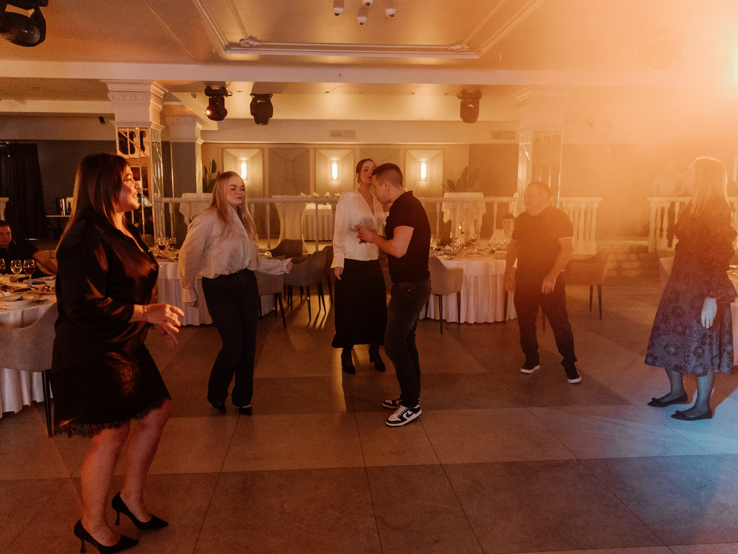 На борту Двацатилетия Малахит. СВАДЕБНЫЙ ФОТОГРАФ ЧЕЛЯБИНСК