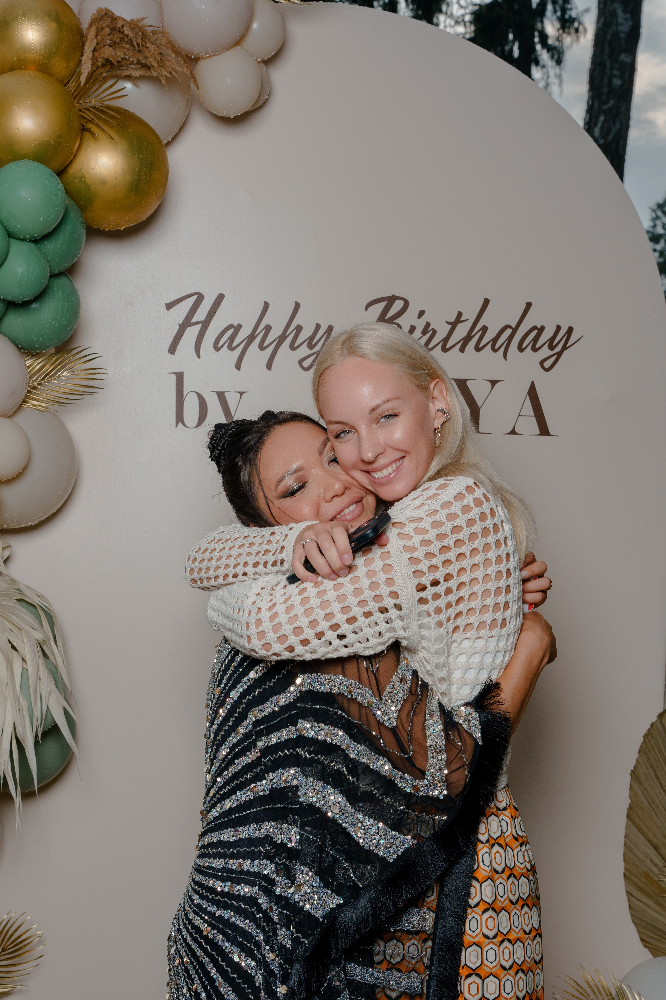 День рождения в шатре на водохранилище. Репортажный фотограф Москва Сергей Дружинин