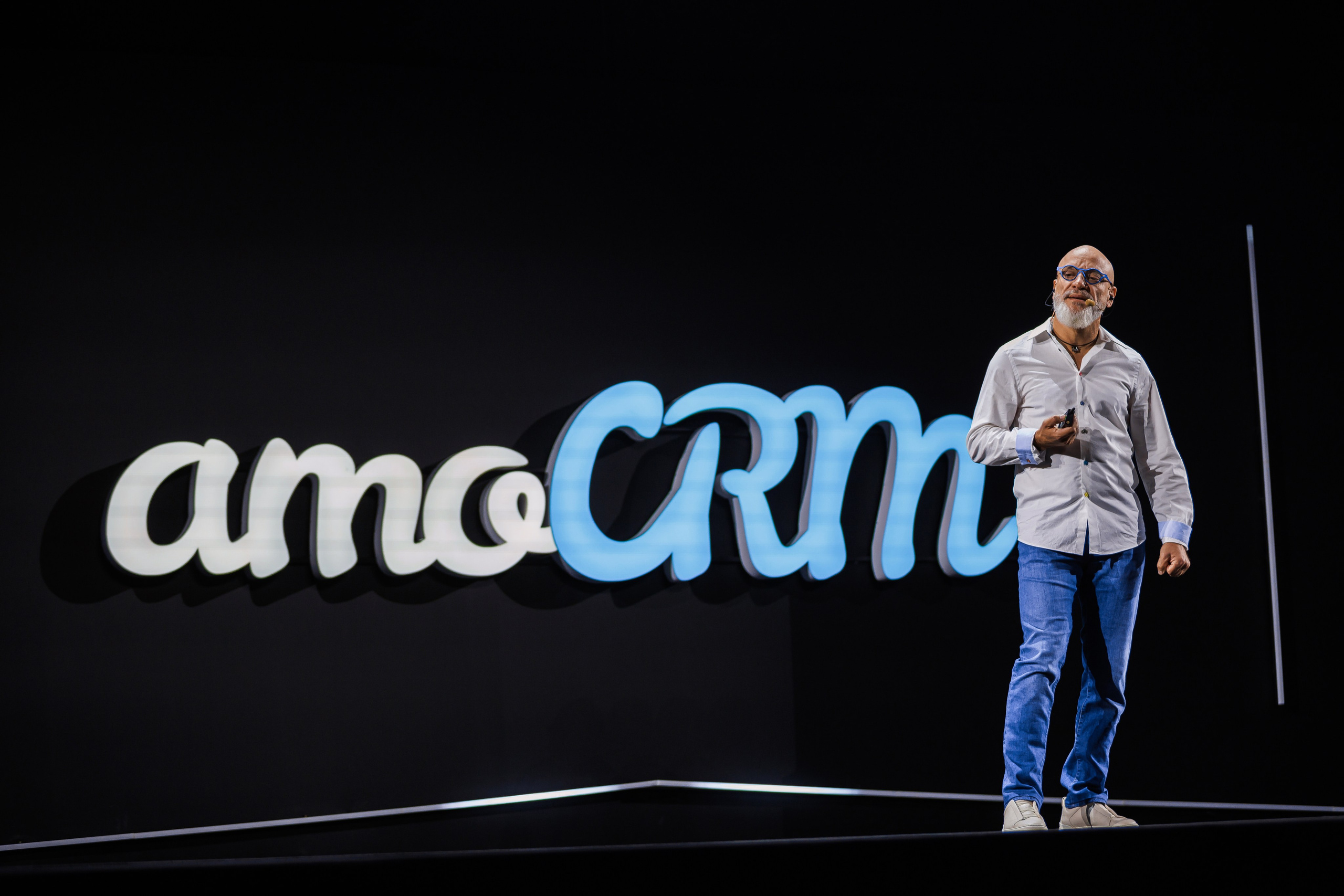 AmoCRM | Старт от найма к бизнесу. Братилов Александр | Конференции. Выставки. Портреты