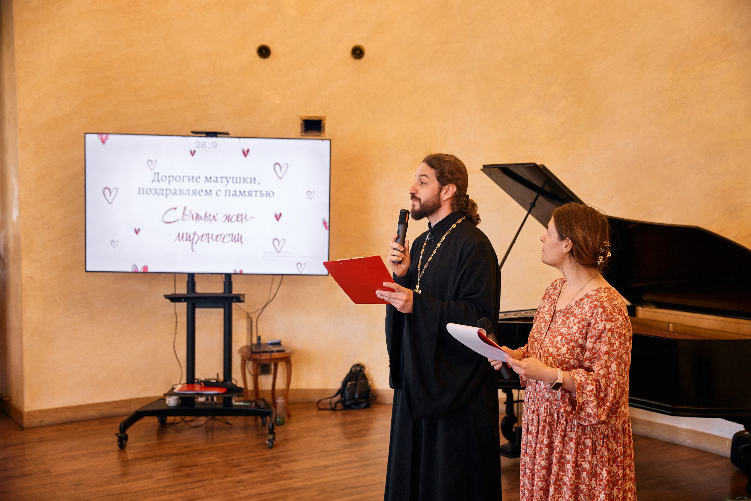 День жен-мироносиц — Середниково, 2025. Свадебный фотограф Андрей Кочкин в Москве