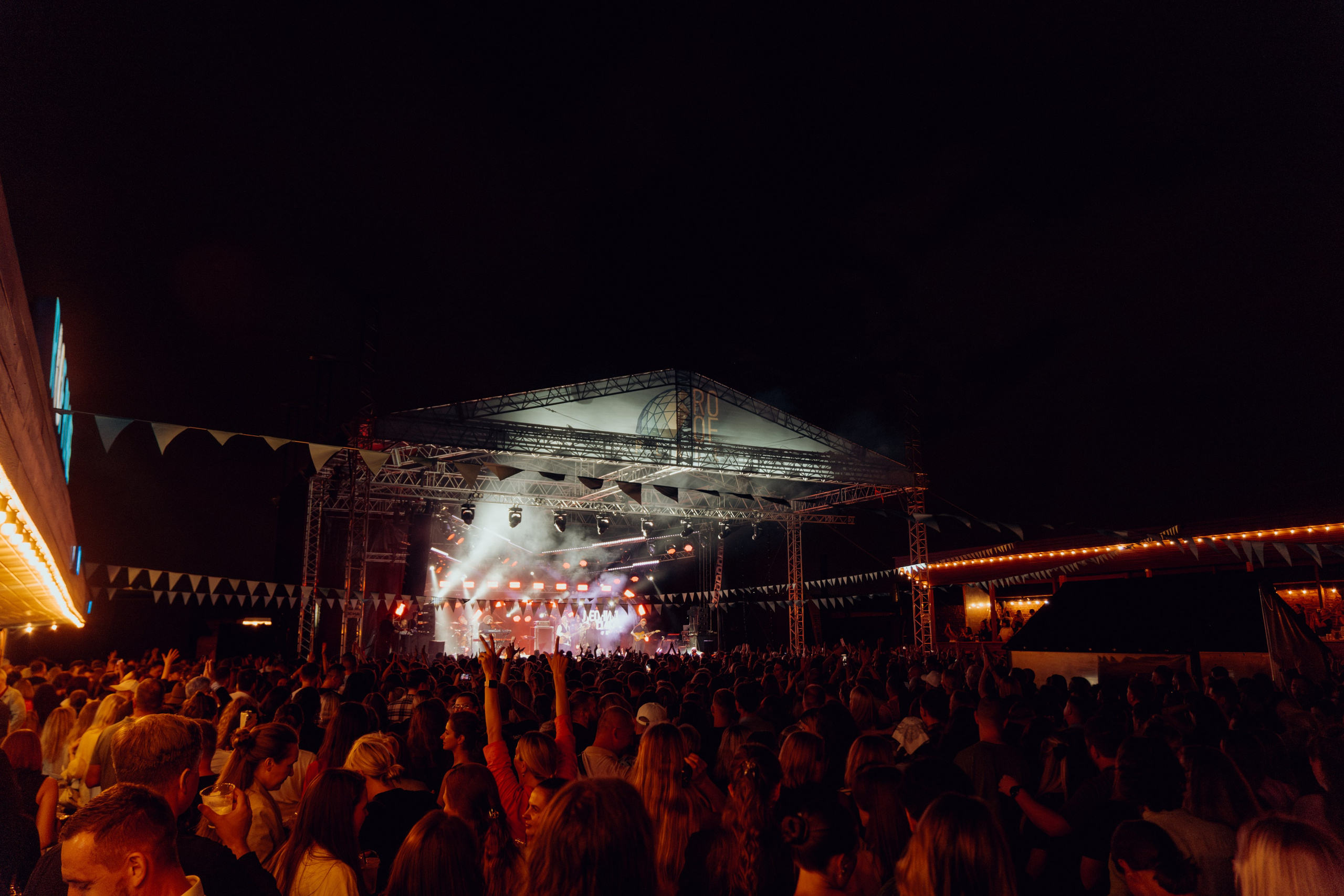 Концертные съемки. Фотограф и видеограф в Северной столице