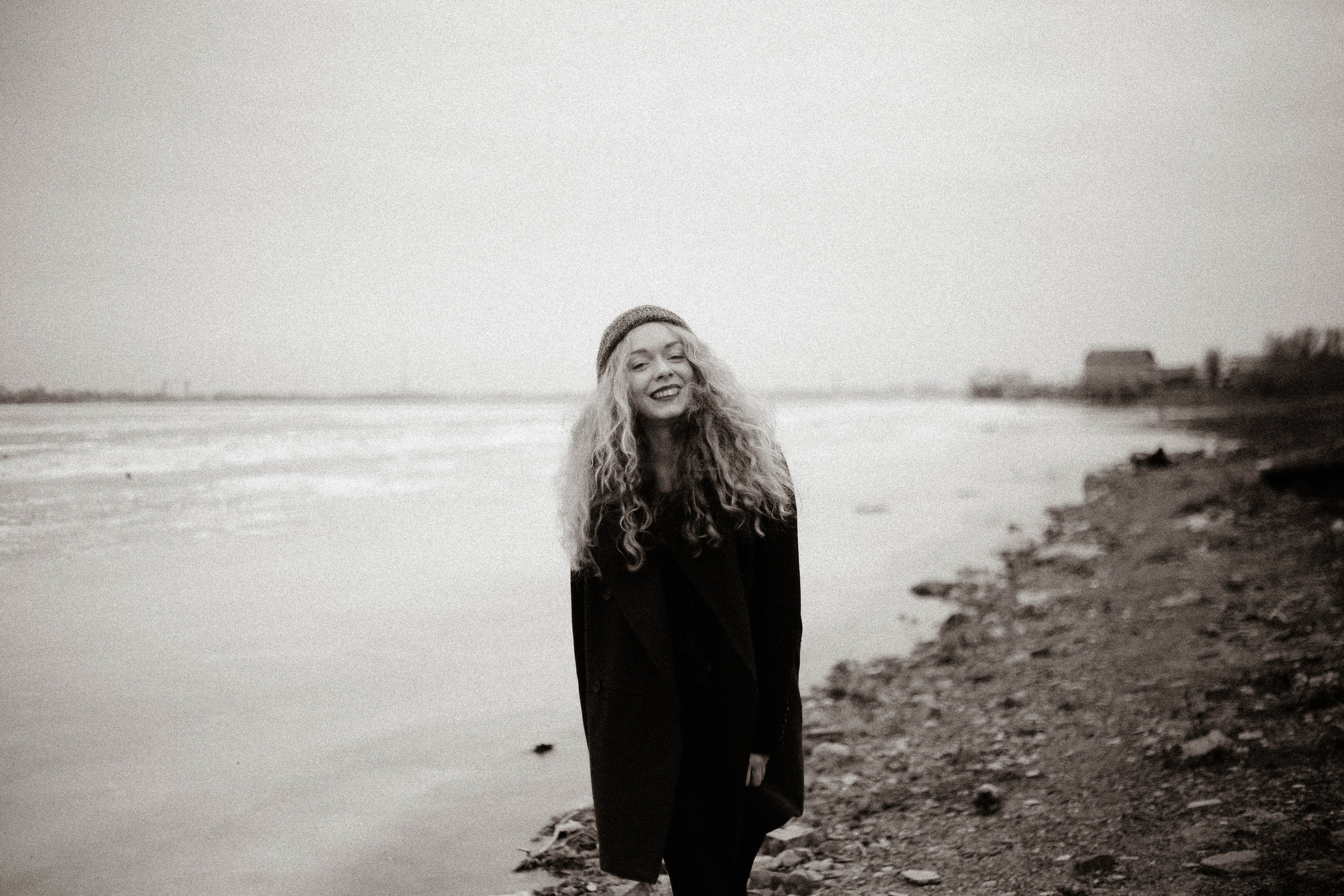 Холодно. Портретный и свадебный фотограф в Астрахани Сабира Аубекерова