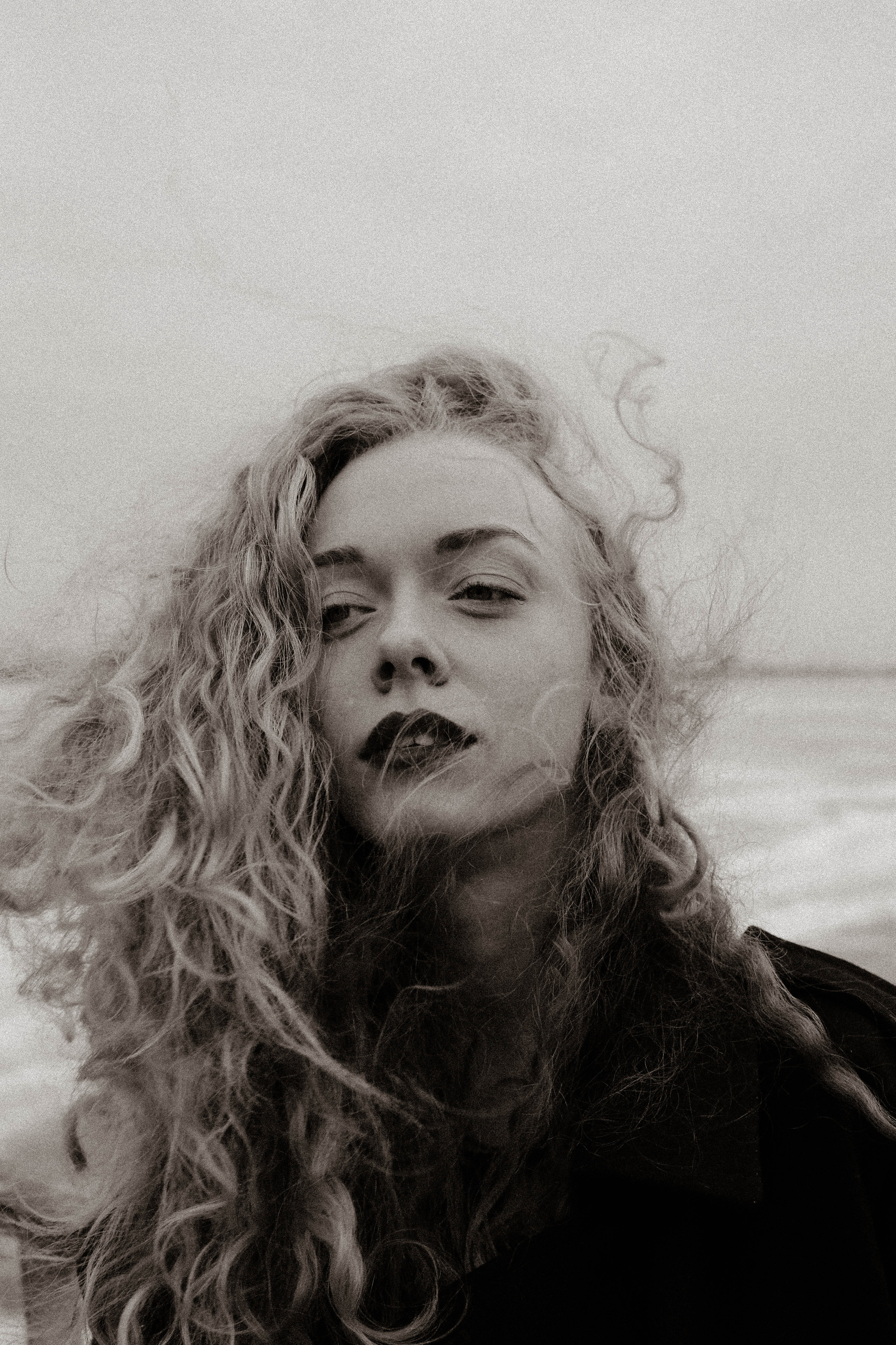 Холодно. Портретный и свадебный фотограф в Астрахани Сабира Аубекерова