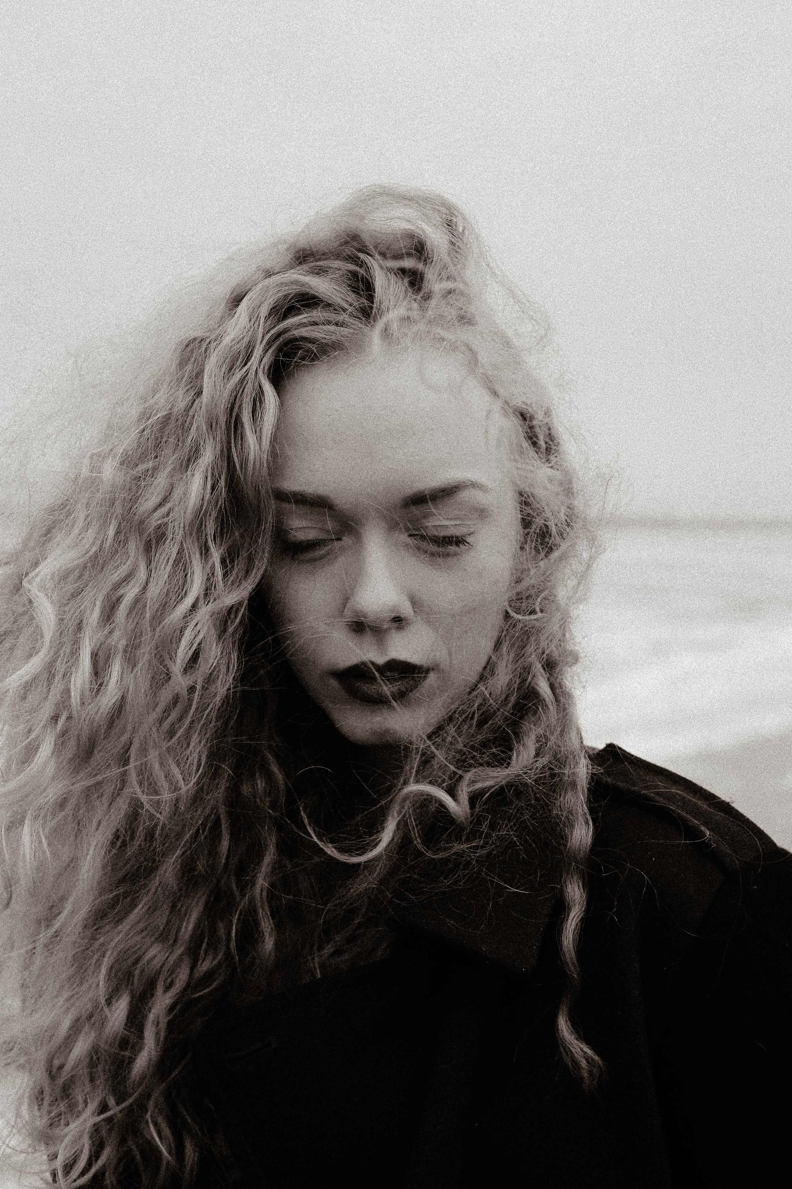 Холодно. Портретный и свадебный фотограф в Астрахани Сабира Аубекерова