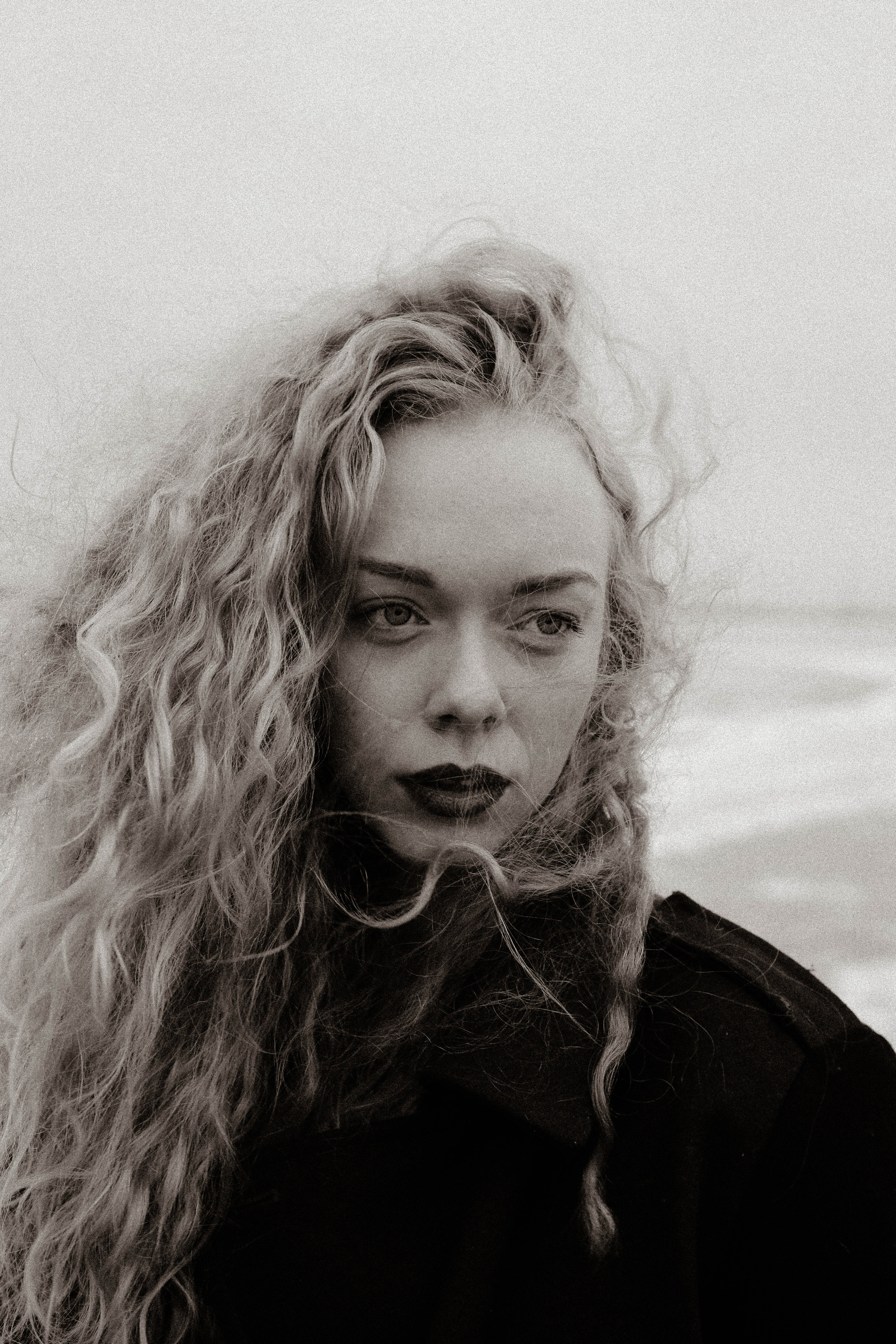 Холодно. Портретный и свадебный фотограф в Астрахани Сабира Аубекерова