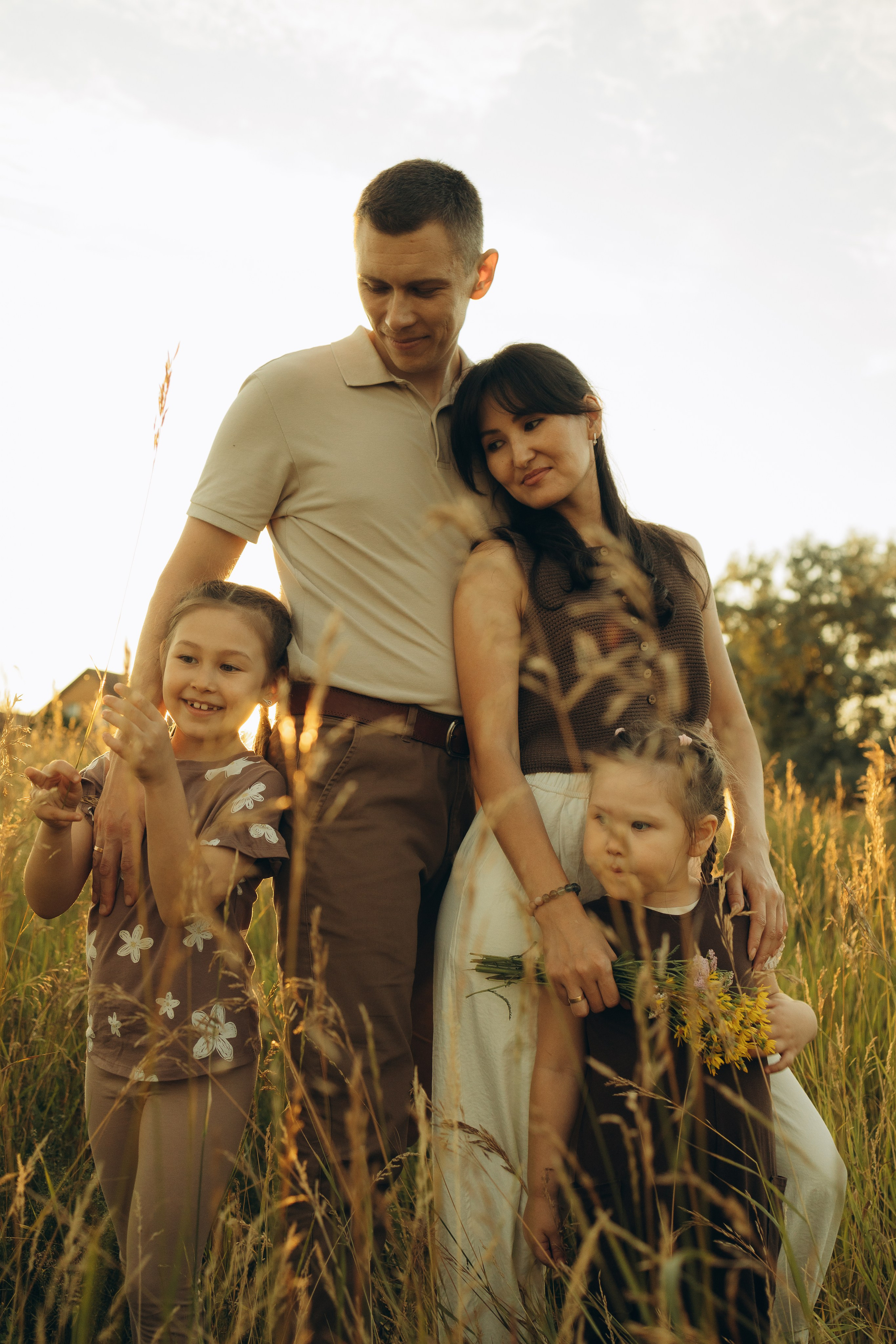 На природе. Семейный фотограф Новосибирск Фотограф на выписку Новосибирск