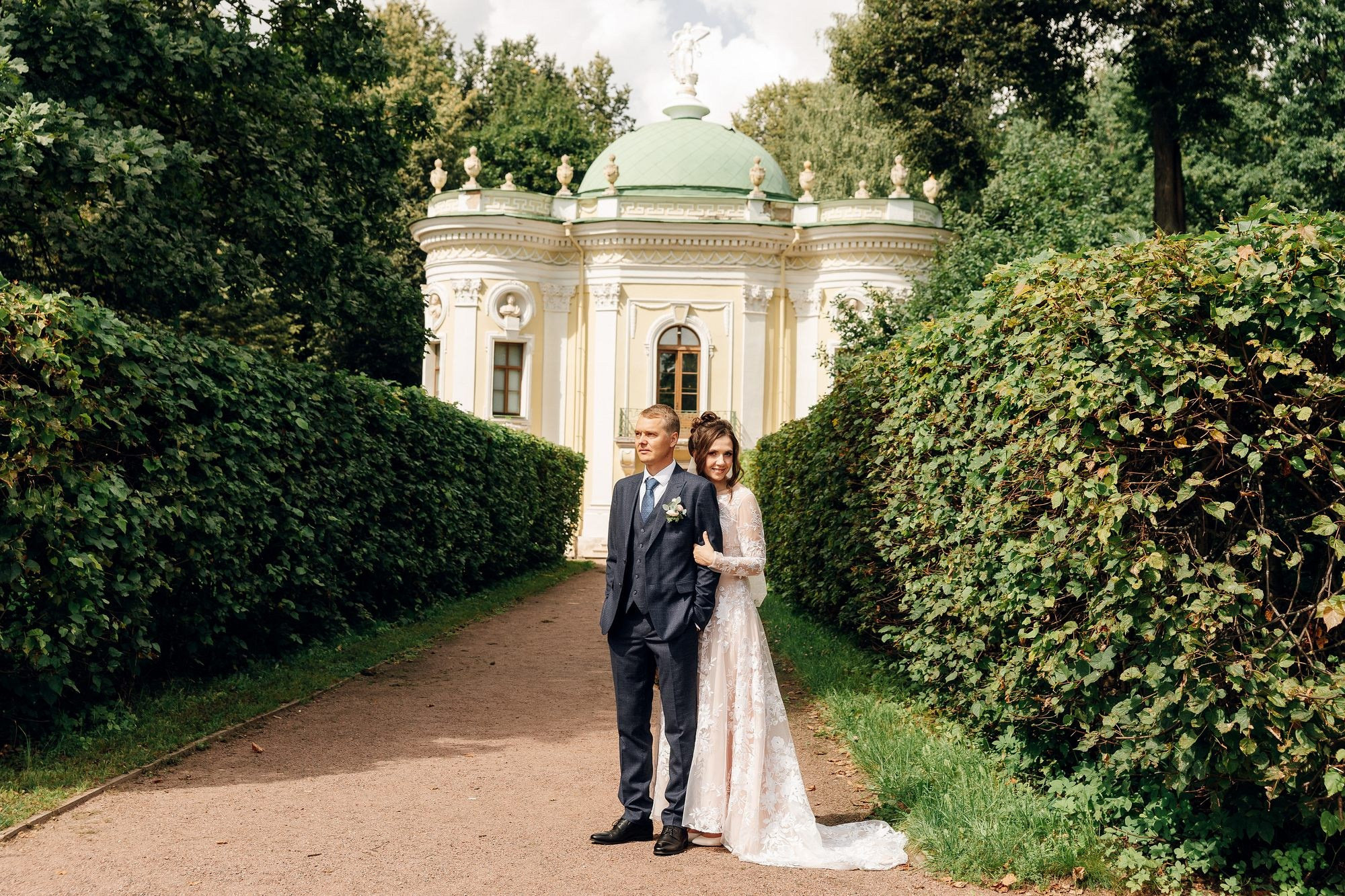 Свадебная фотосессия в усадьбе Кусково. Сергей Гладков свадебный фотограф в Москве