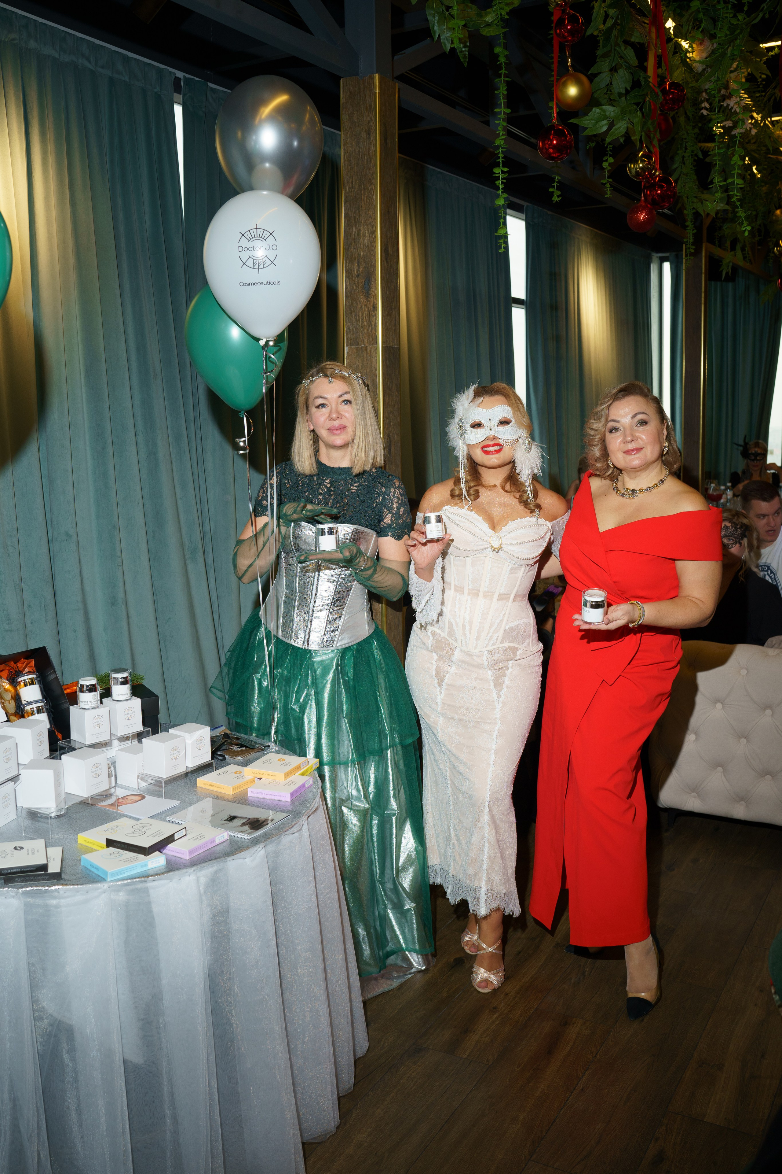 Новогодний праздник CrismasBrunch от Яны Бобрыка