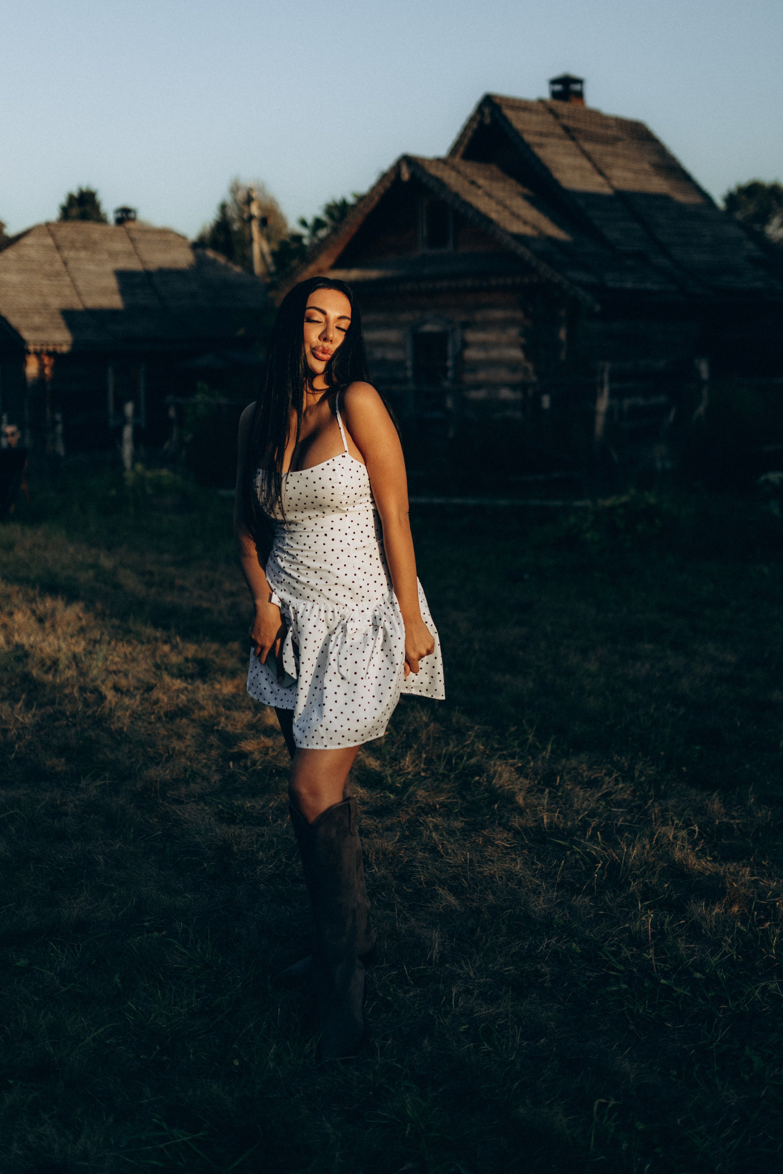 Jannet — балалайка (бэкстейдж к клипу). Фотограф НОГИНСК, Москва, Анастасия Белая