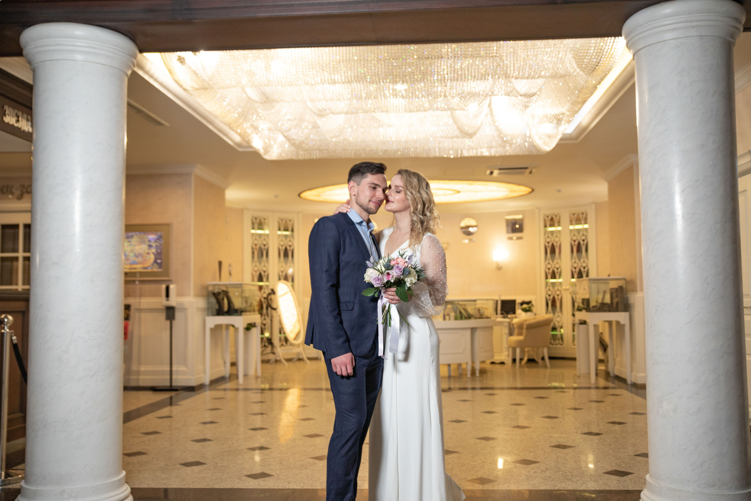 Свадебная съемка. Семейный свадебный интерьерный фотограф Тверь Санкт- Марина Свистунова