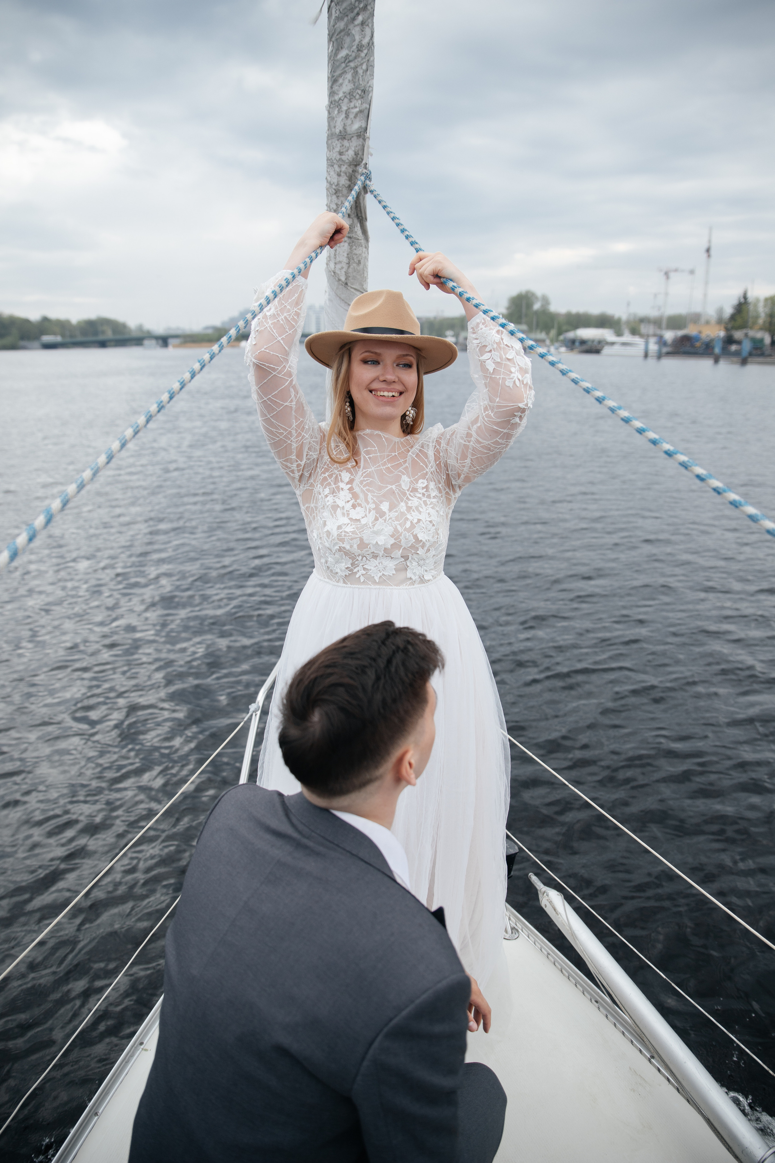 Свадебная съемка. Семейный свадебный интерьерный фотограф Тверь Санкт- Марина Свистунова