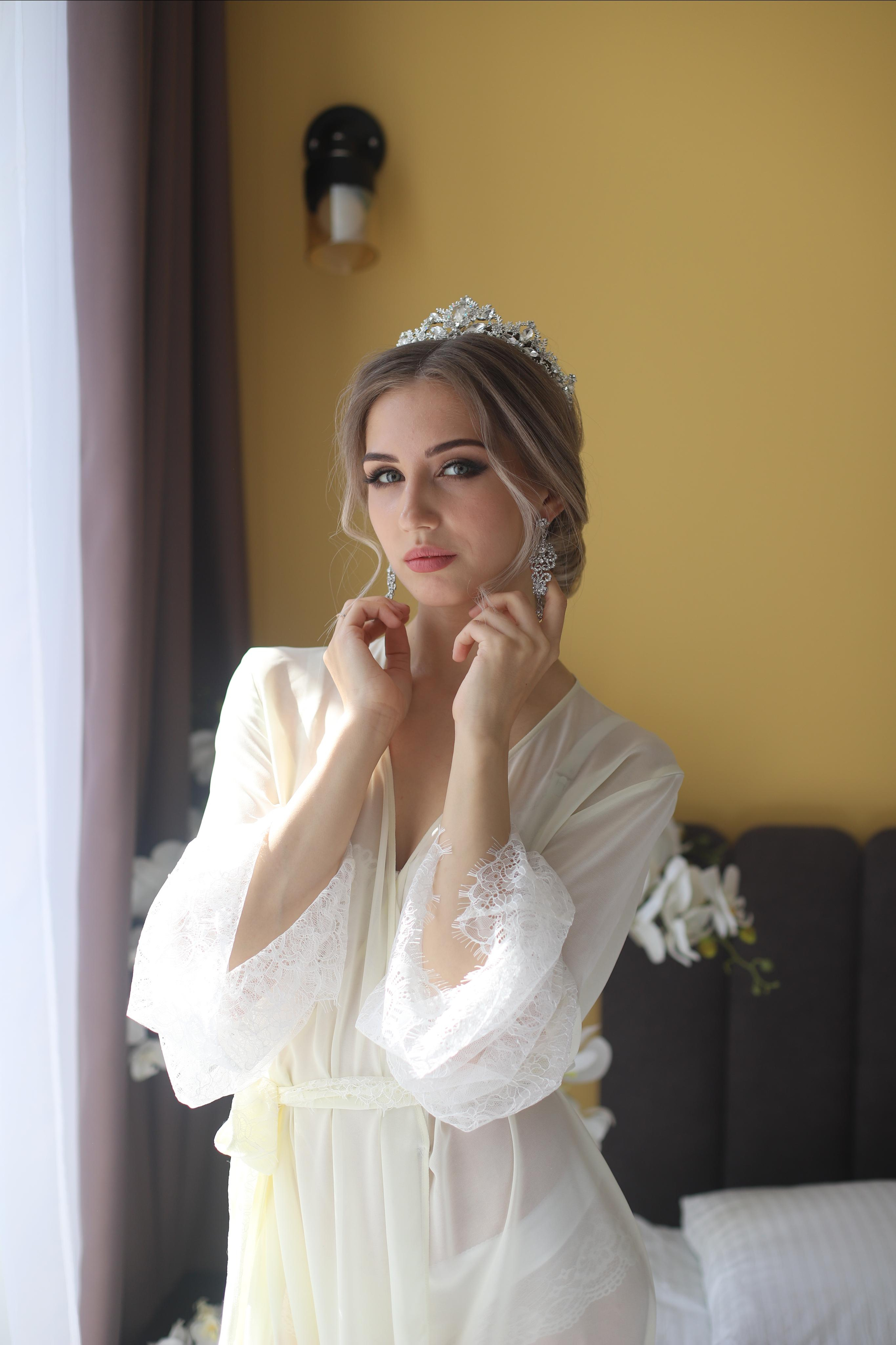 Свадебная съемка. Семейный свадебный интерьерный фотограф Тверь Санкт- Марина Свистунова