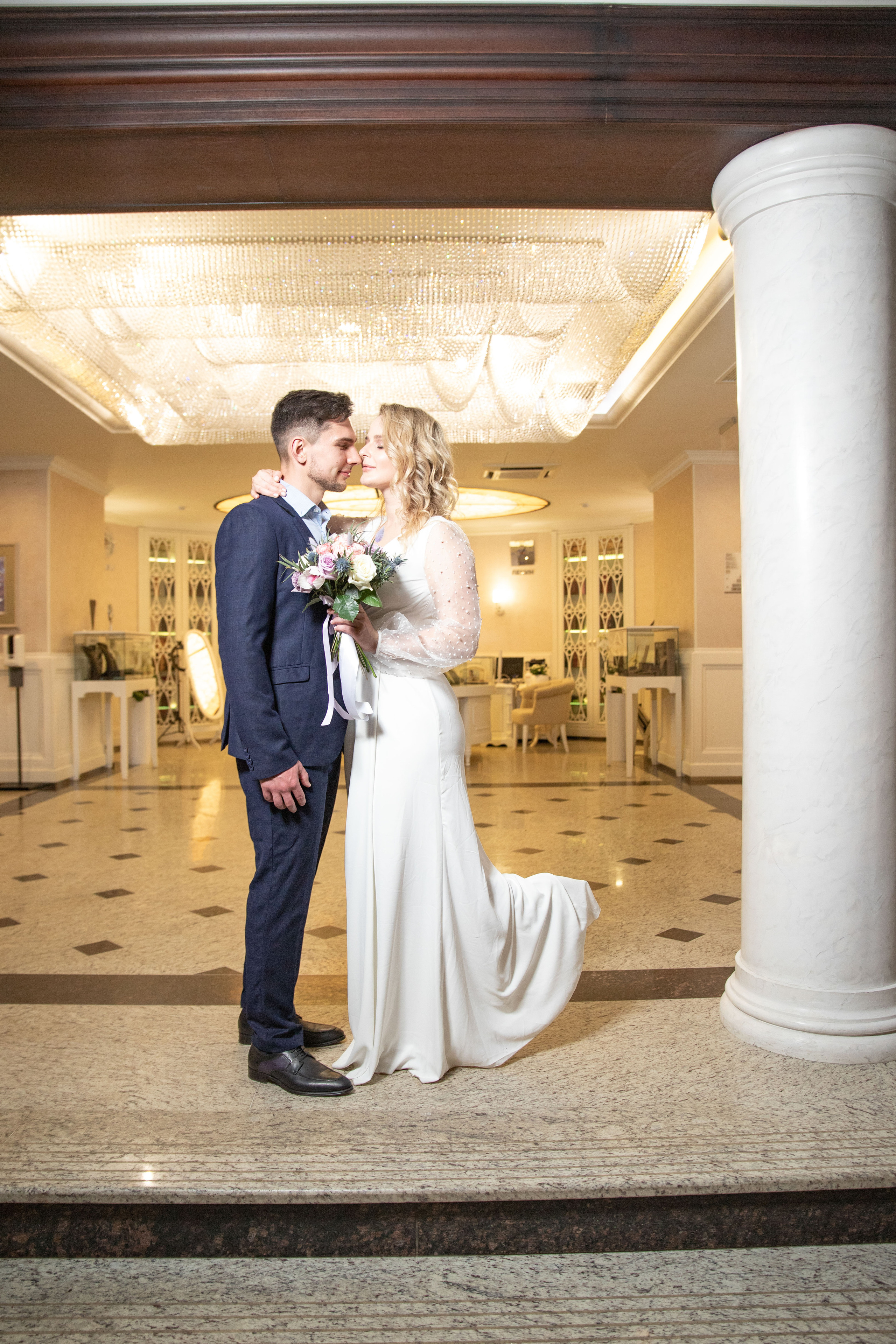 Свадебная съемка. Семейный свадебный интерьерный фотограф Тверь Санкт- Марина Свистунова