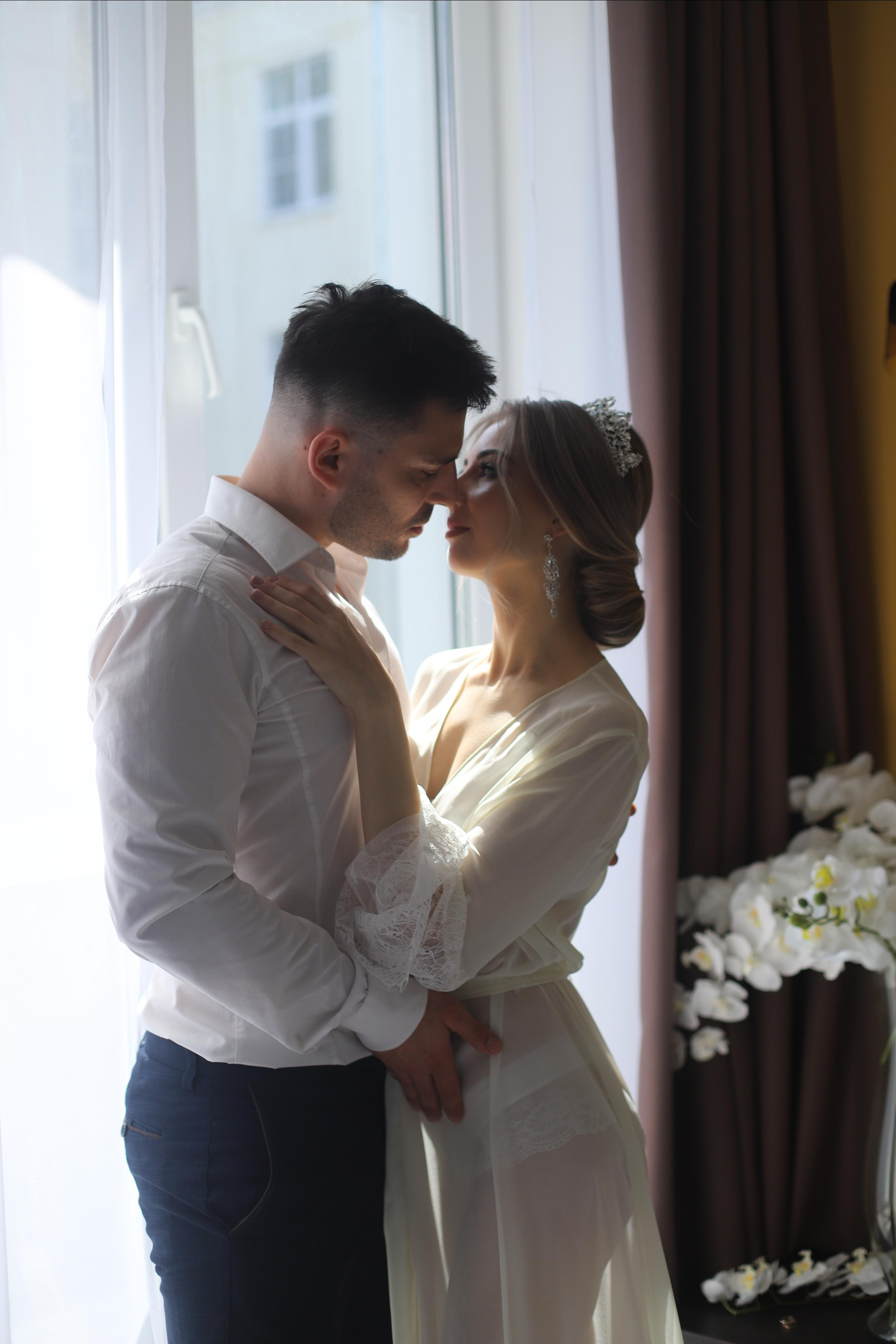 Свадебная съемка. Семейный свадебный интерьерный фотограф Тверь Санкт- Марина Свистунова