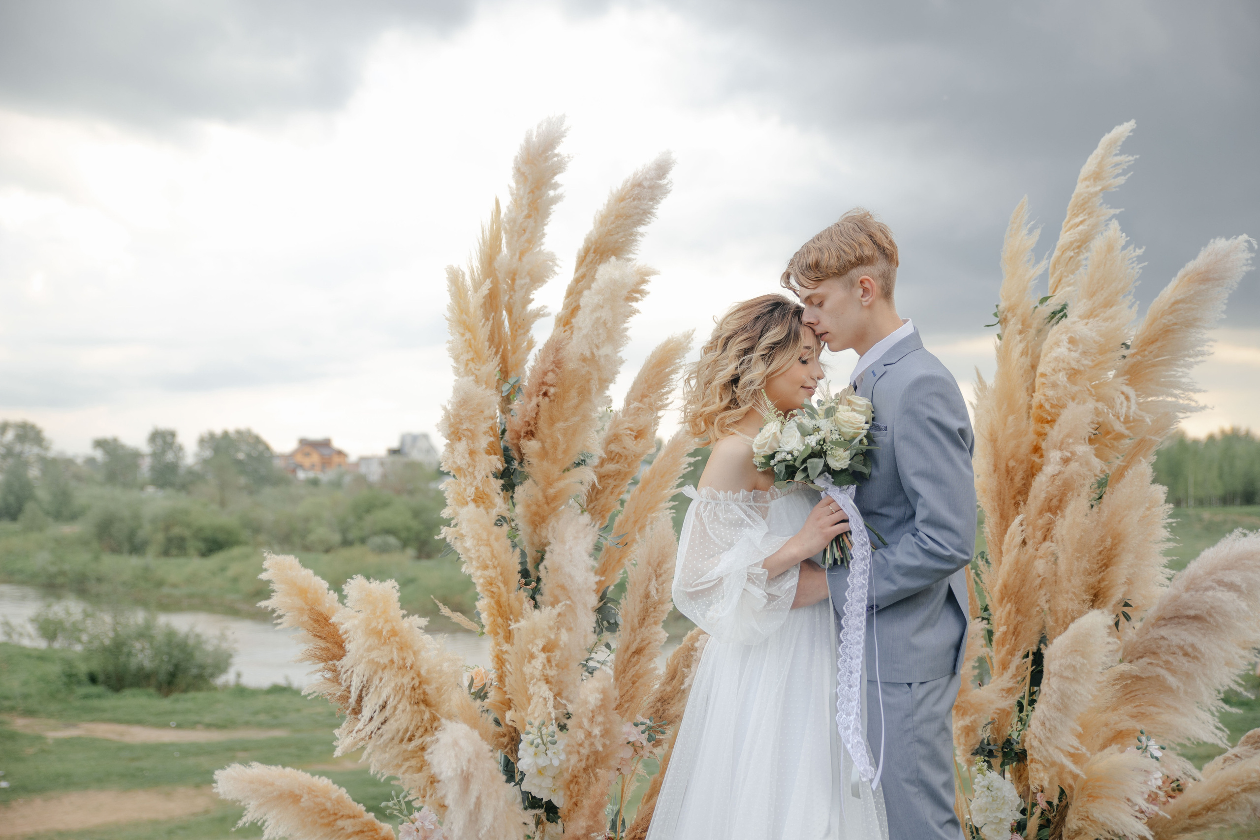 Свадебная съемка. Семейный свадебный интерьерный фотограф Тверь Санкт- Марина Свистунова