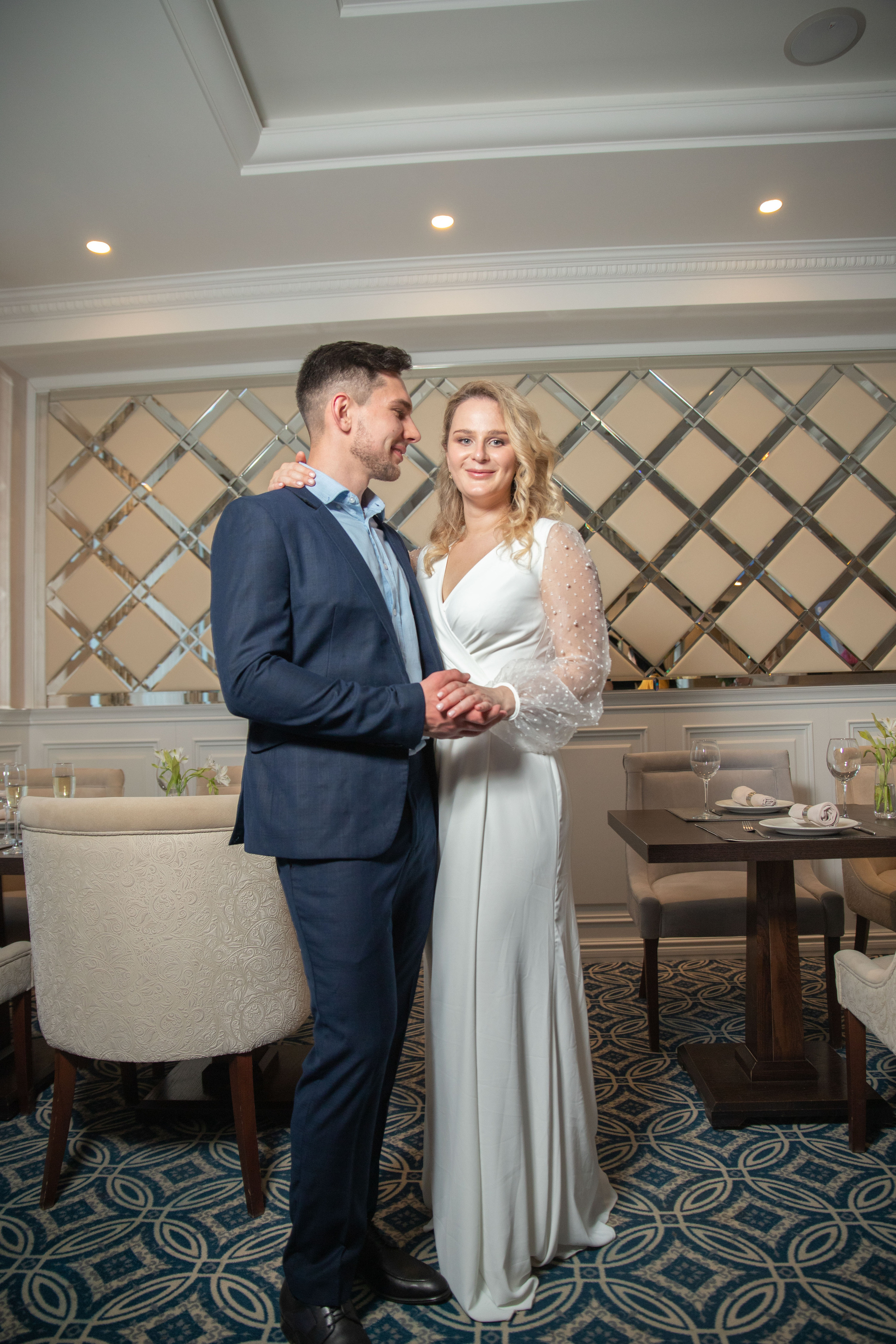 Свадебная съемка. Семейный свадебный интерьерный фотограф Тверь Санкт- Марина Свистунова