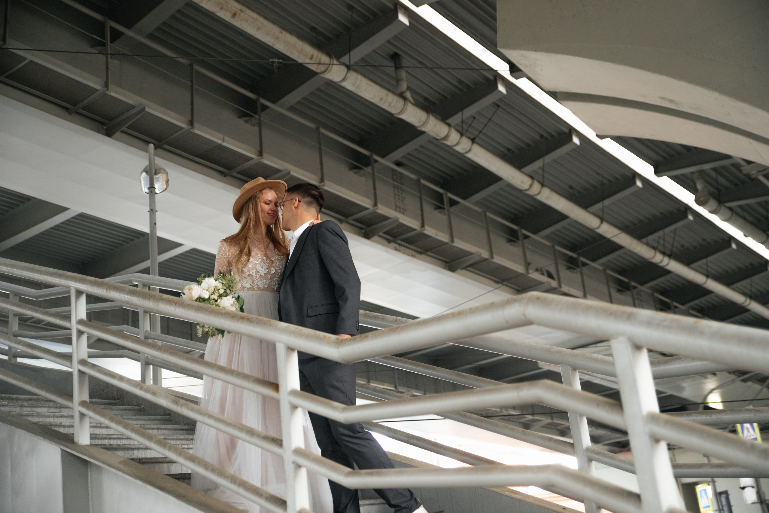 Свадебная съемка. Семейный свадебный интерьерный фотограф Тверь Санкт- Марина Свистунова