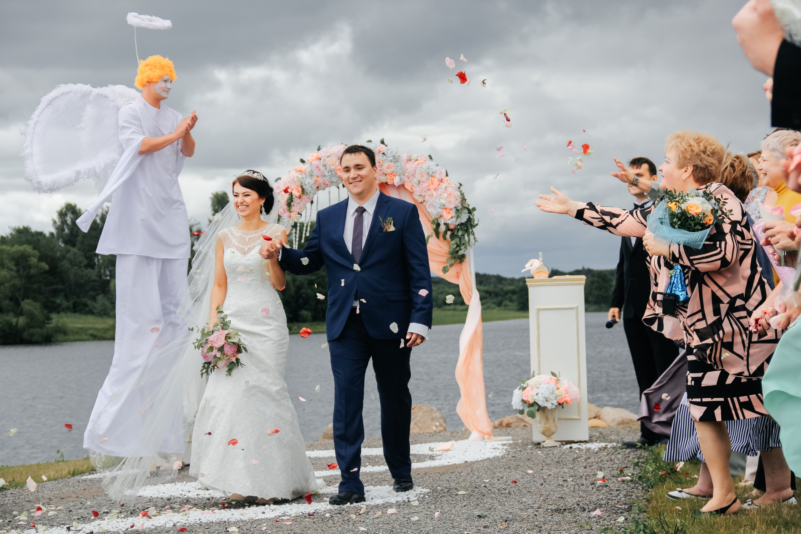 Свадебная съемка. Семейный свадебный интерьерный фотограф Тверь Санкт- Марина Свистунова