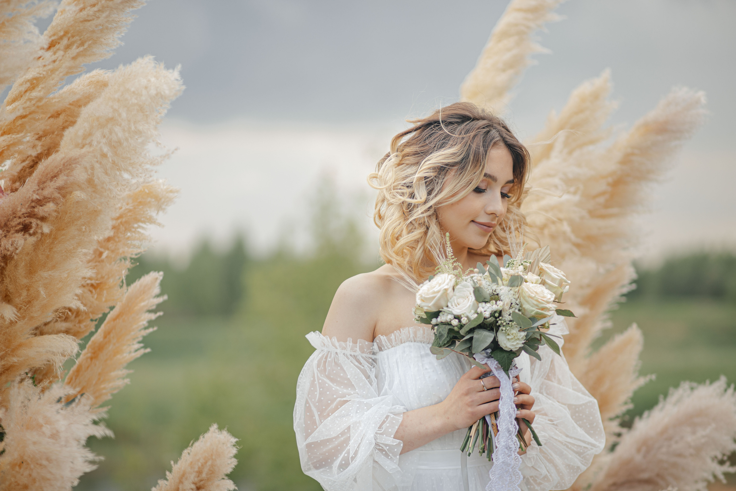 Свадебная съемка. Семейный свадебный интерьерный фотограф Тверь Санкт- Марина Свистунова