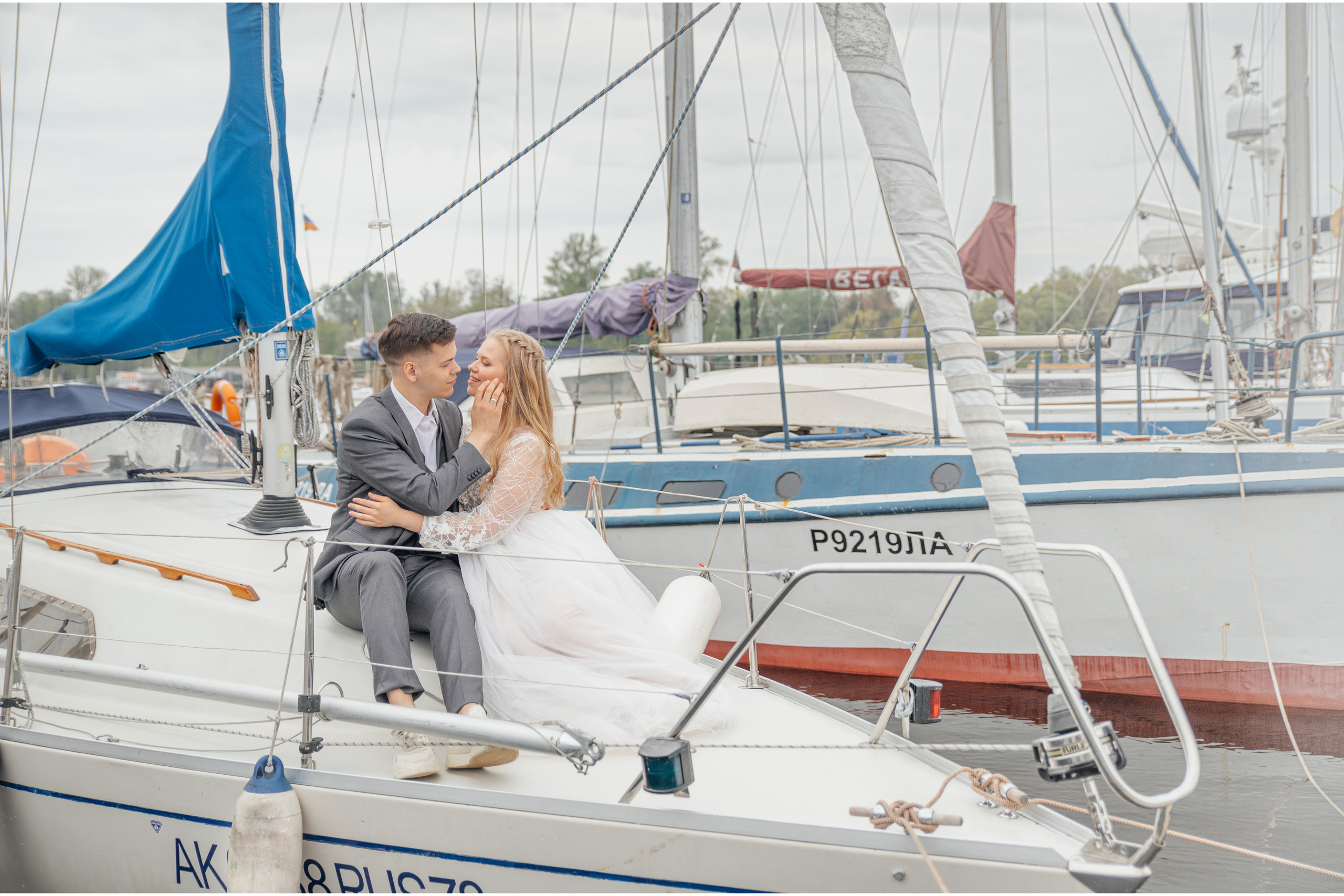 Свадебная съемка. Семейный свадебный интерьерный фотограф Тверь Санкт- Марина Свистунова