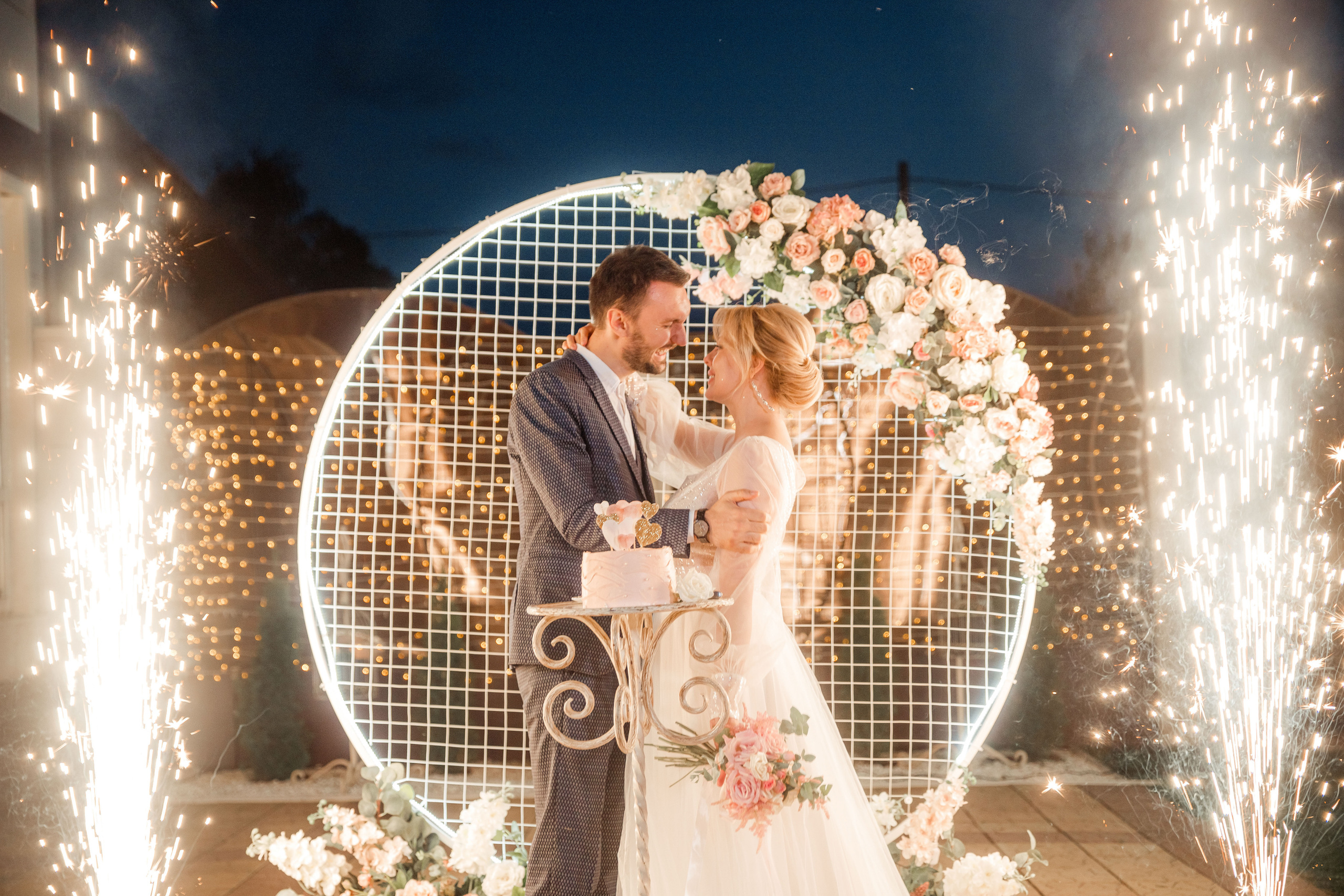 Свадебная съемка. Семейный свадебный интерьерный фотограф Тверь Санкт- Марина Свистунова