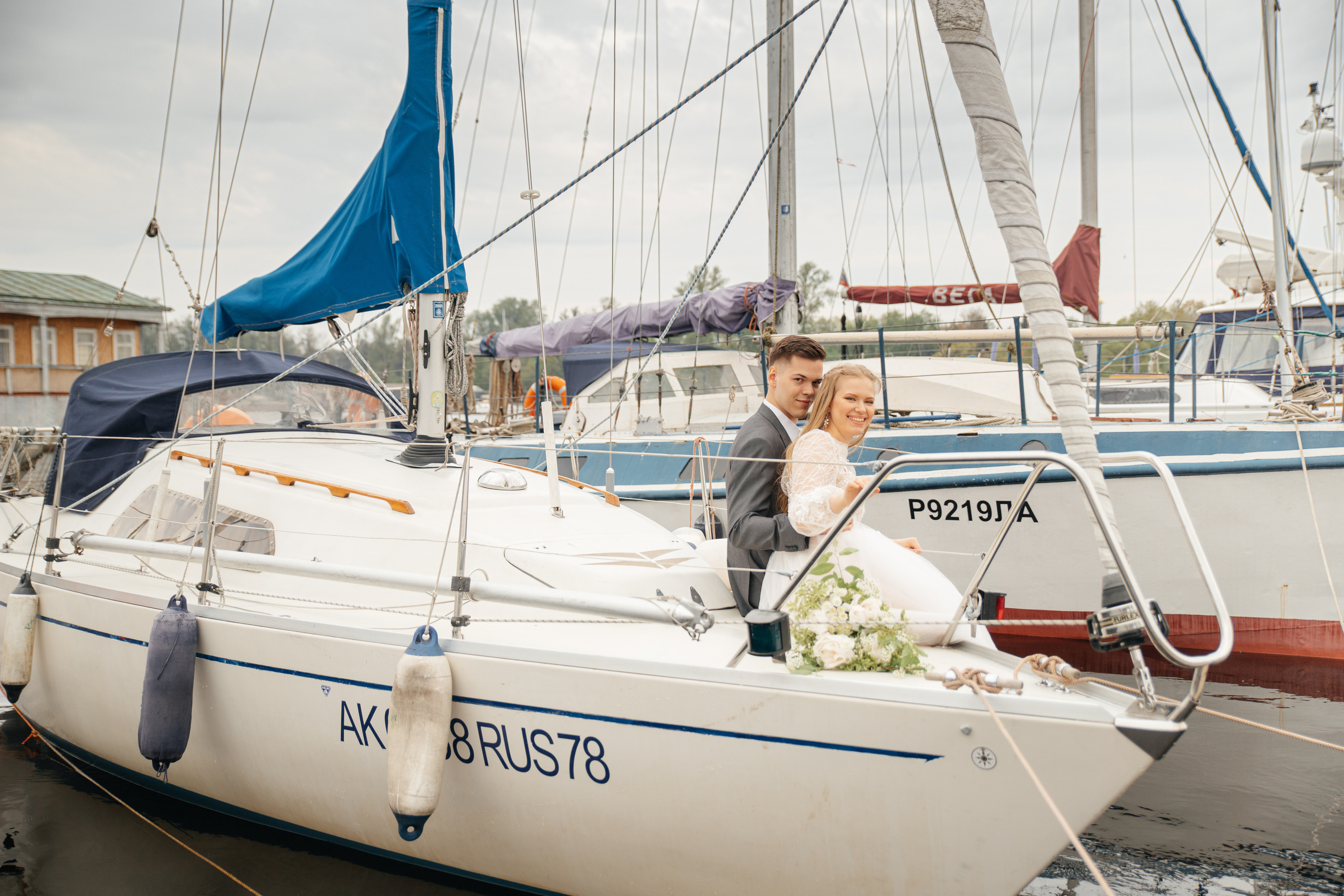 Свадебная съемка. Семейный свадебный интерьерный фотограф Тверь Санкт- Марина Свистунова