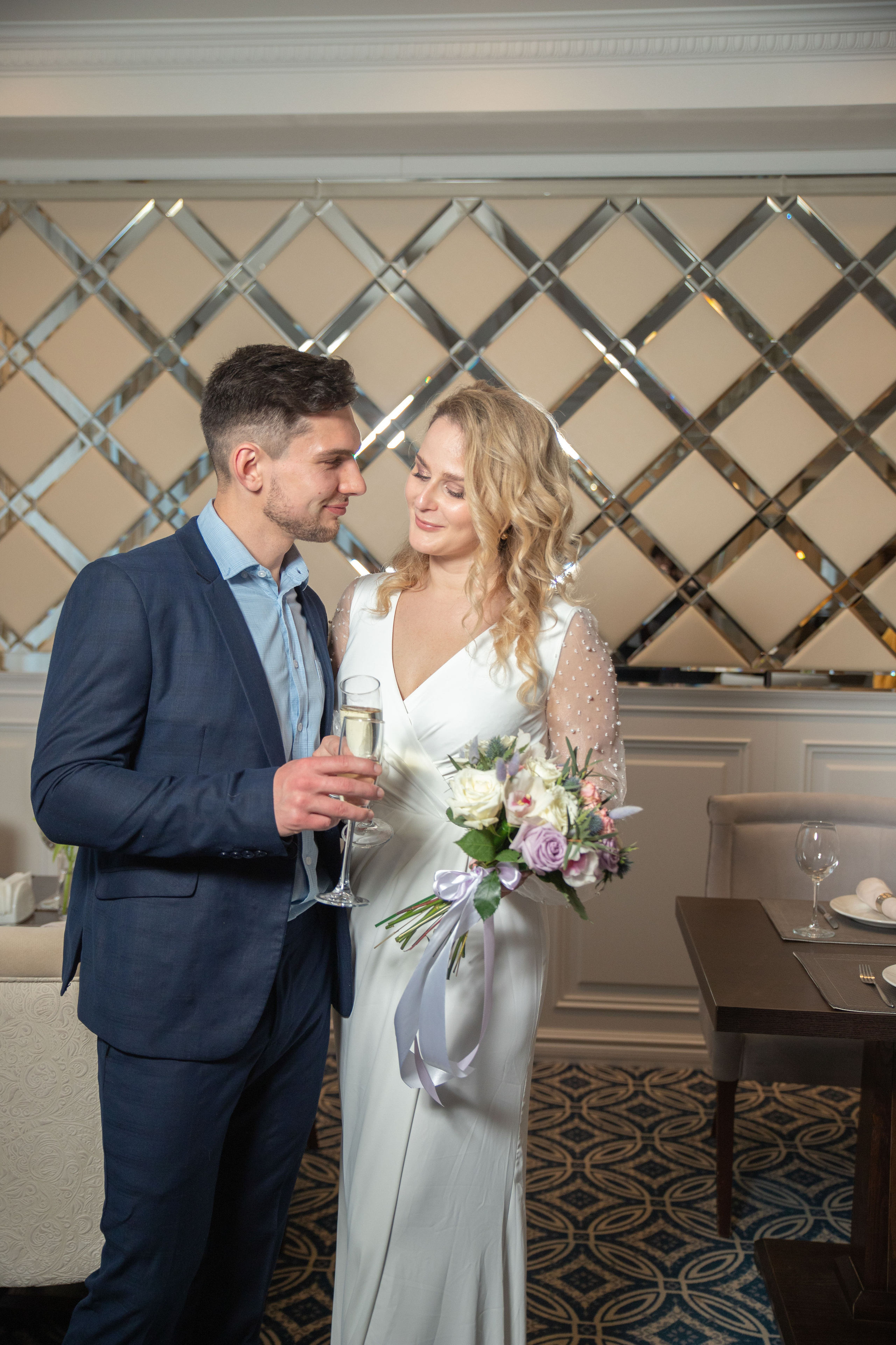 Свадебная съемка. Семейный свадебный интерьерный фотограф Тверь Санкт- Марина Свистунова