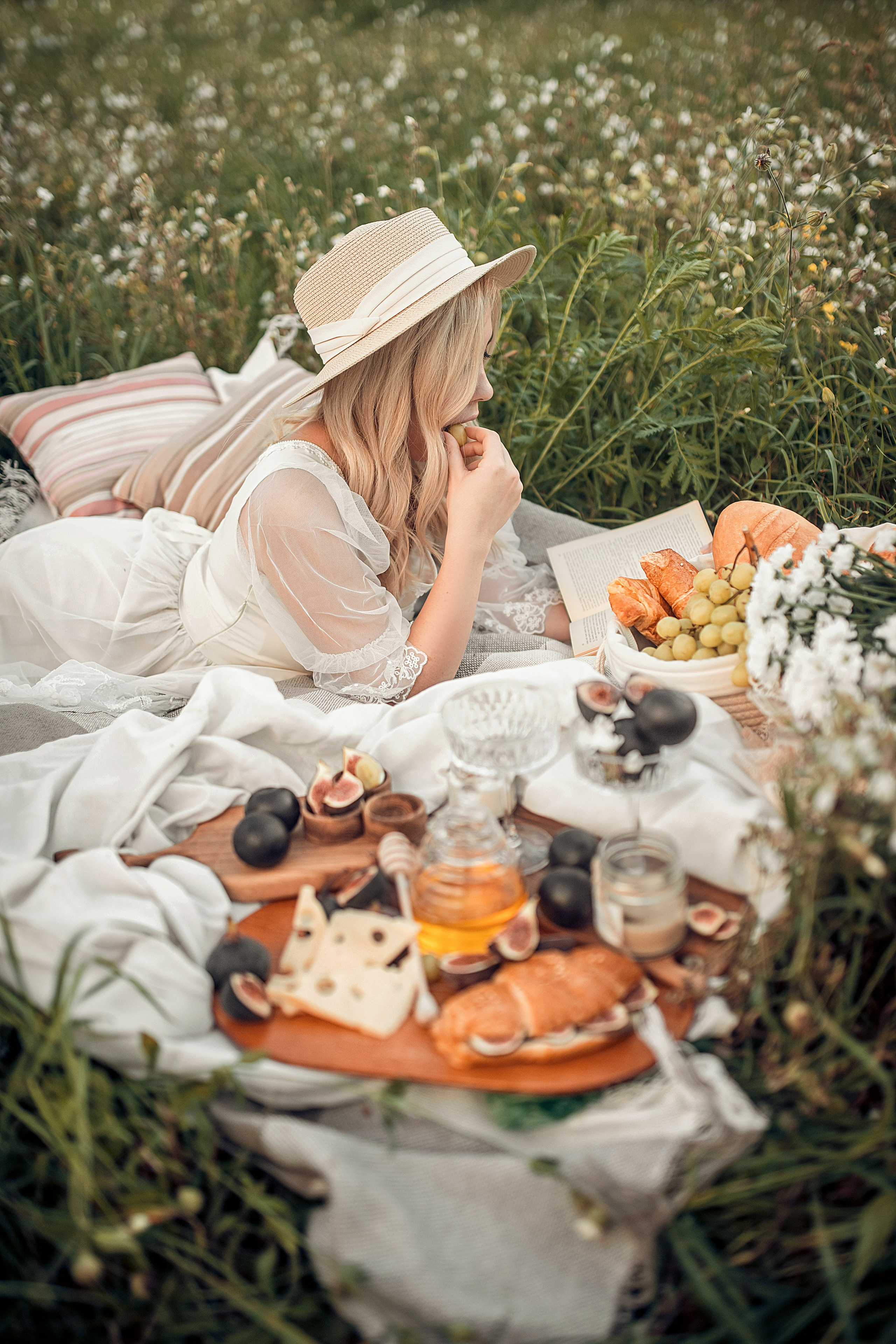 Волшебная поляна цветов. Свадебный, семейный и детский фотограф в Москве и области